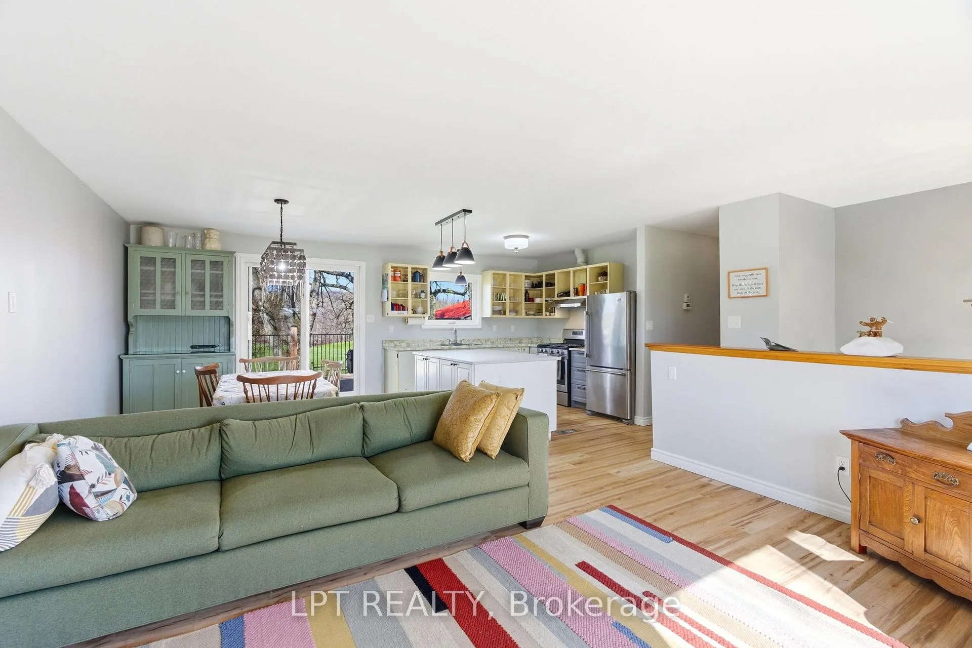 Photo 10 of 32299 Sylvan Road, North Middlesex, Rural North Middlesex — HOMEH
