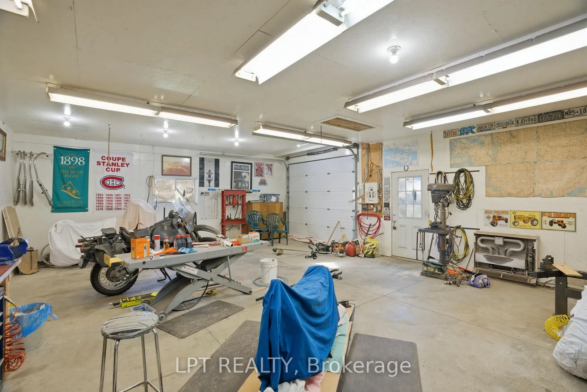 Photo 35 of 32299 Sylvan Road, North Middlesex, Rural North Middlesex — HOMEH
