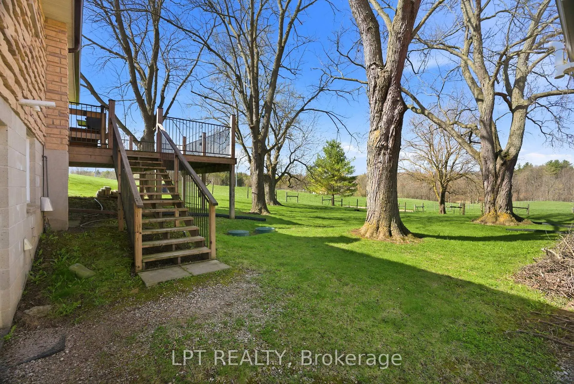 Photo 42 of 32299 Sylvan Road, North Middlesex, Rural North Middlesex — HOMEH