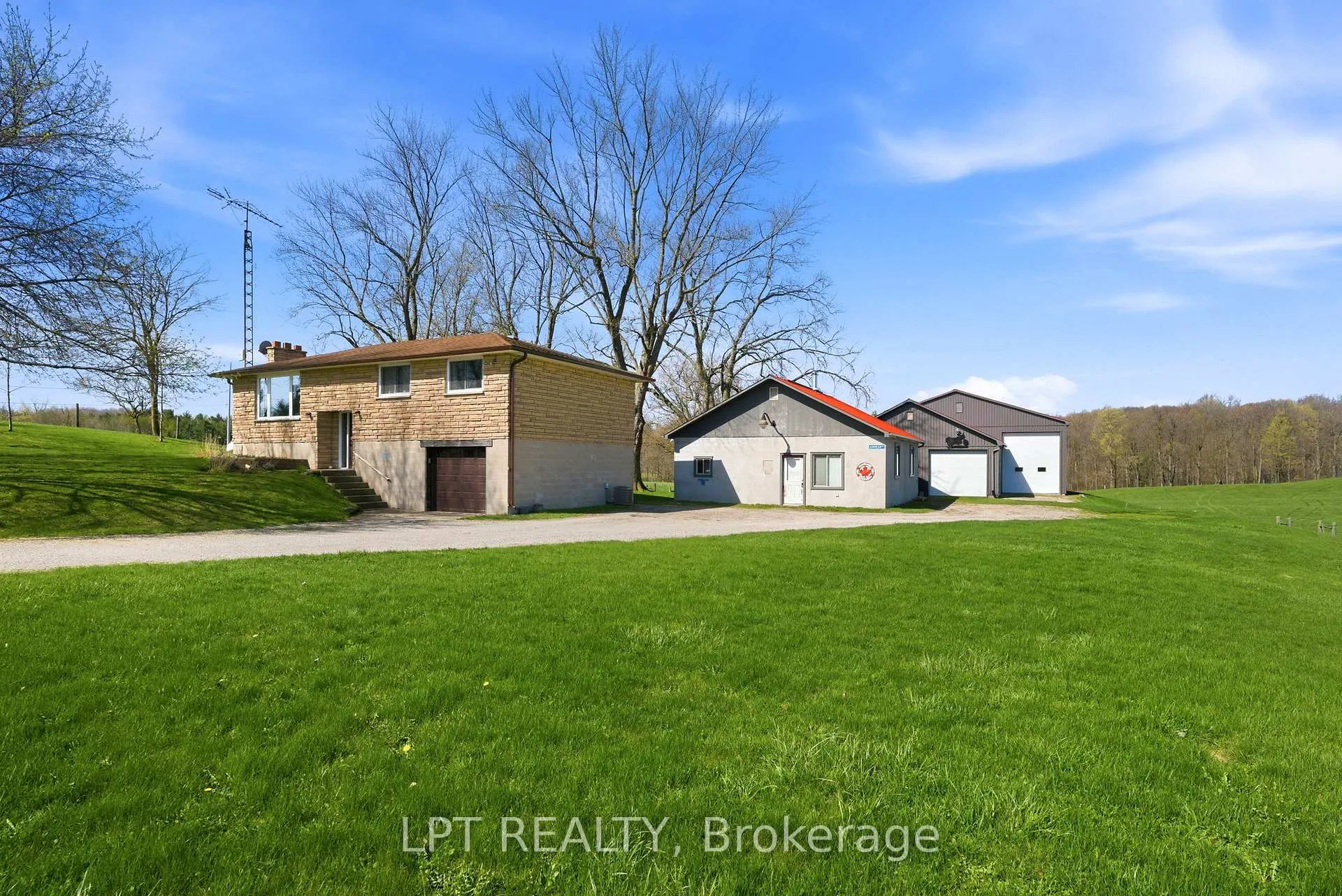 Photo 48 of 32299 Sylvan Road, North Middlesex, Rural North Middlesex — HOMEH