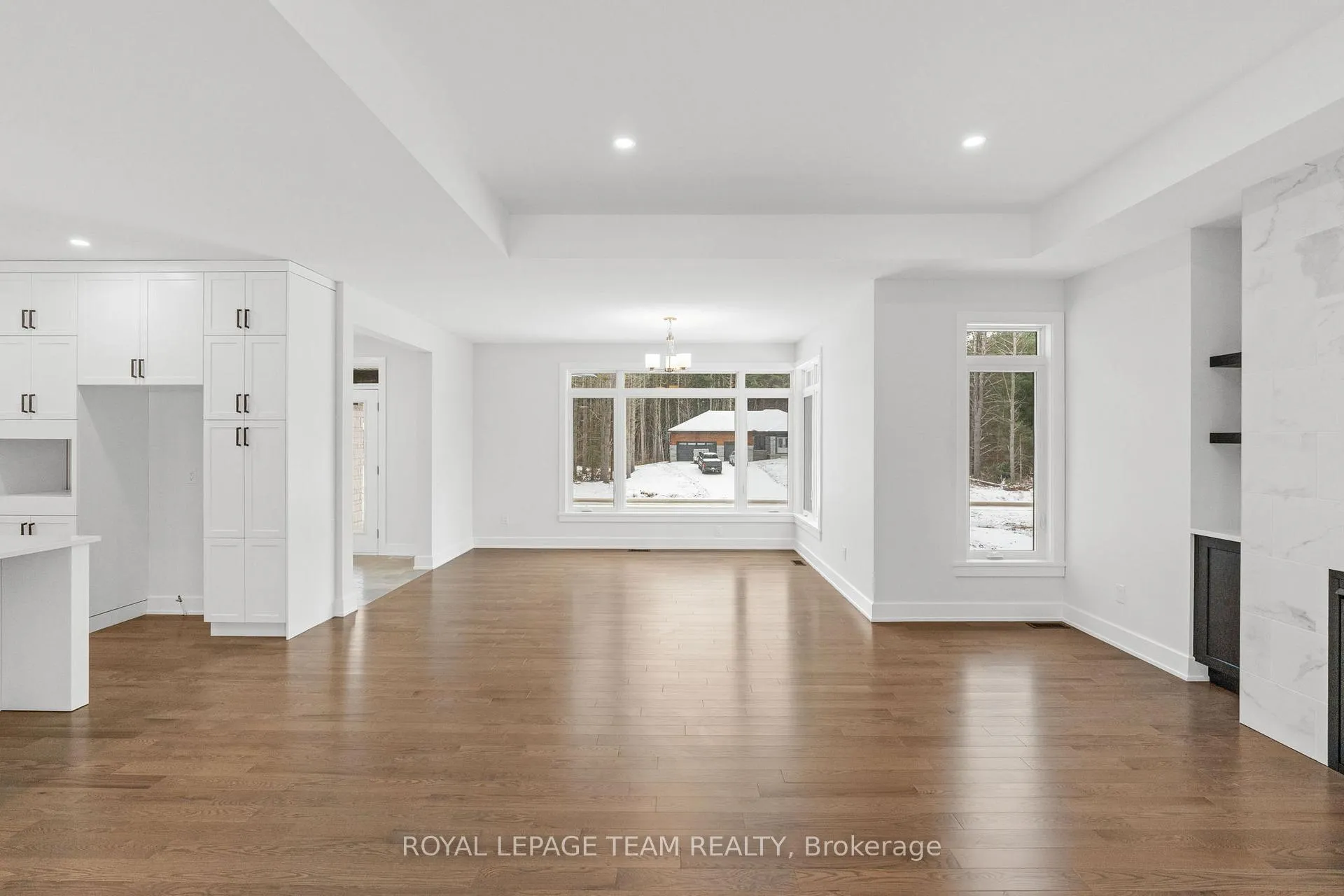Photo 10 of 63 Hogan Drive, McNab/Braeside, Mcnab/Braeside Twps — HOMEH
