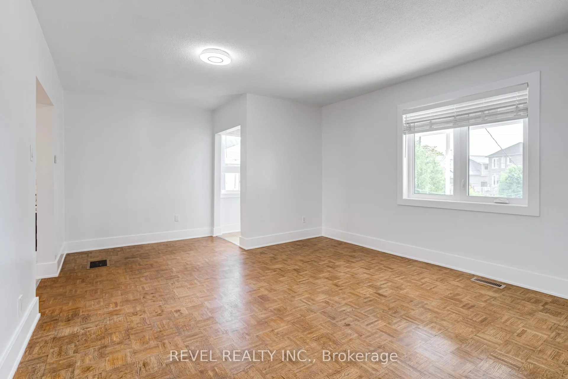 Photo 3 of Unit Main, 24 Kenora Crescent, Toronto, Keelesdale-Eglinton West — HOMEH