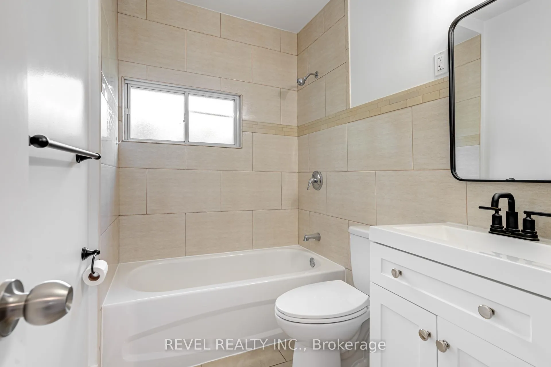 Photo 12 of Unit Main, 24 Kenora Crescent, Toronto, Keelesdale-Eglinton West — HOMEH