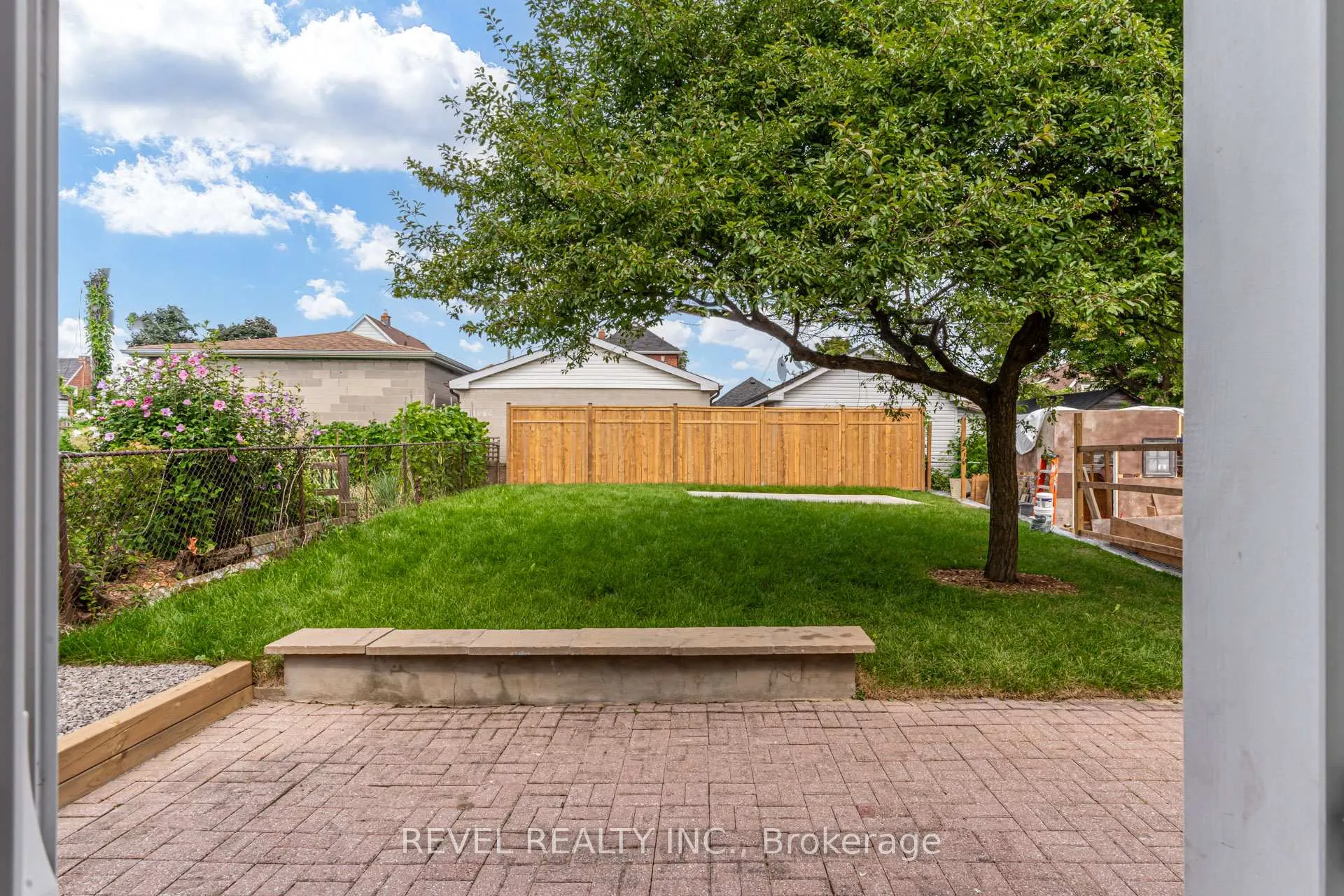 Photo 18 of Unit Main, 24 Kenora Crescent, Toronto, Keelesdale-Eglinton West — HOMEH