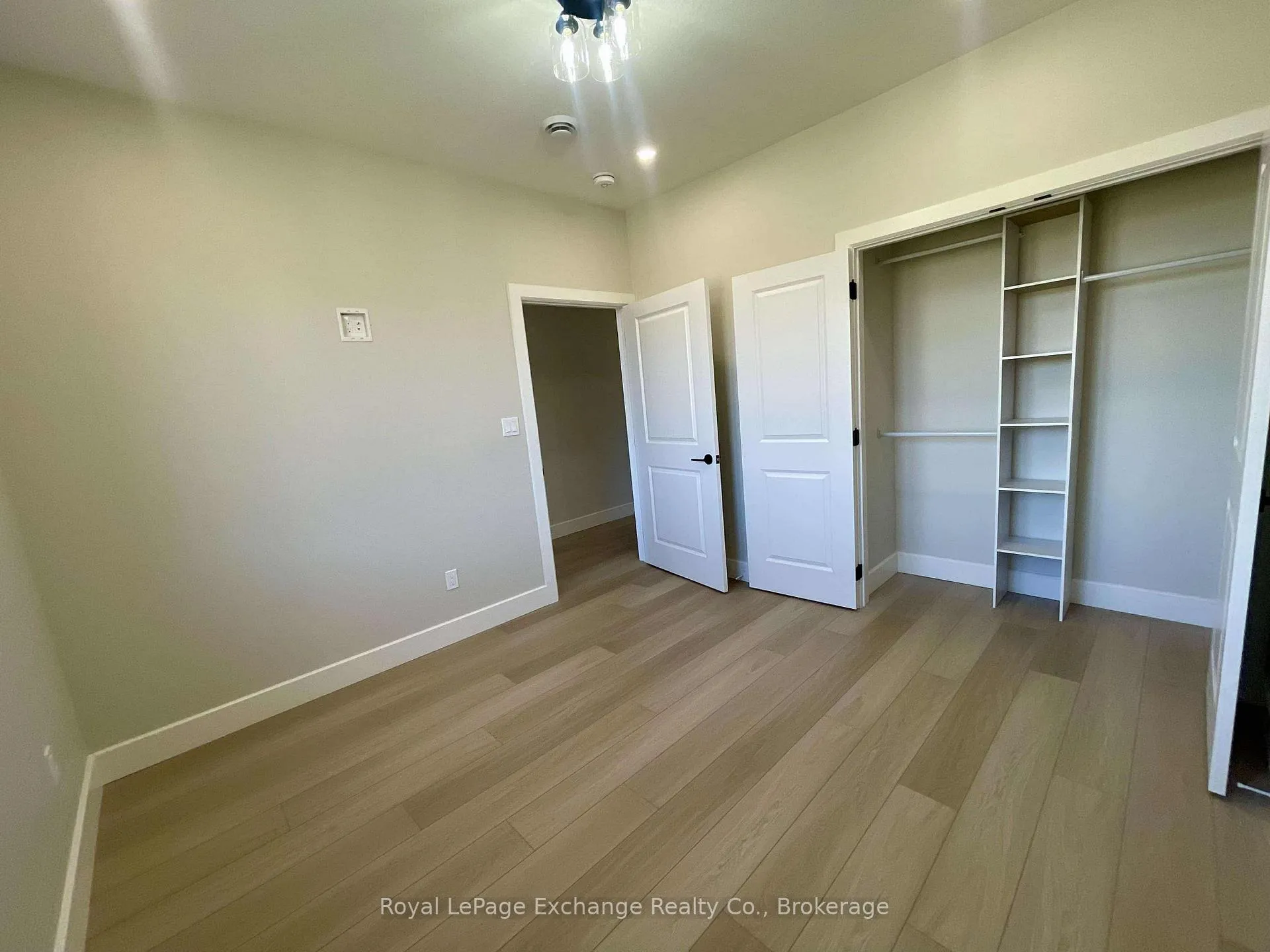 Photo 11 of 20 Merceds Crescent, Kincardine — HOMEH