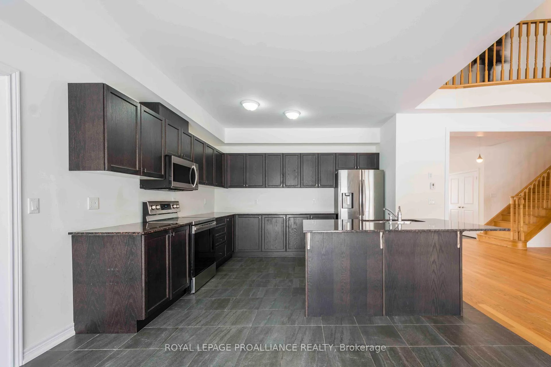 Photo 9 of 5 Waterview Court, Quinte West, Murray Ward — HOMEH