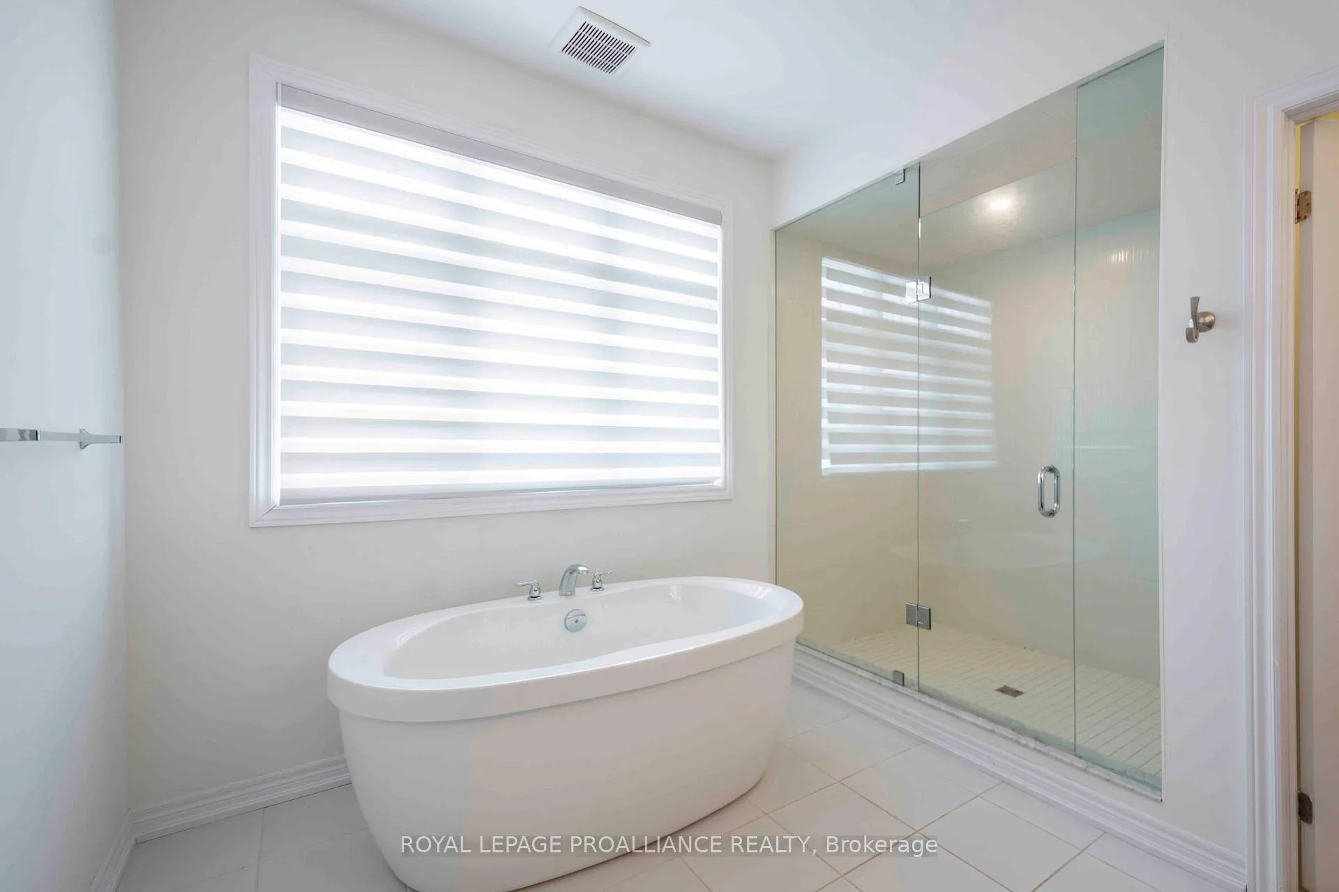 Photo 18 of 5 Waterview Court, Quinte West, Murray Ward — HOMEH