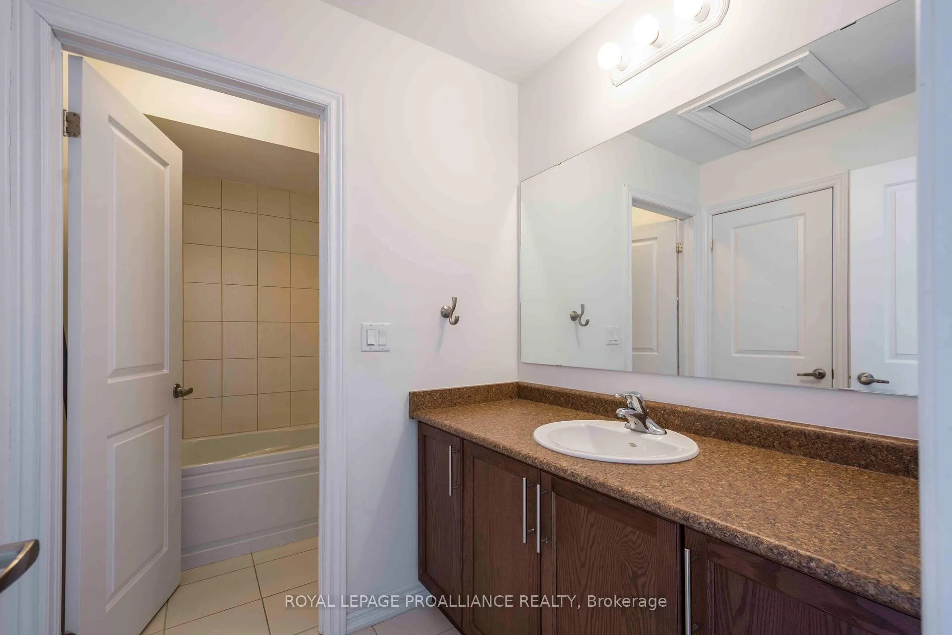 Photo 29 of 5 Waterview Court, Quinte West, Murray Ward — HOMEH
