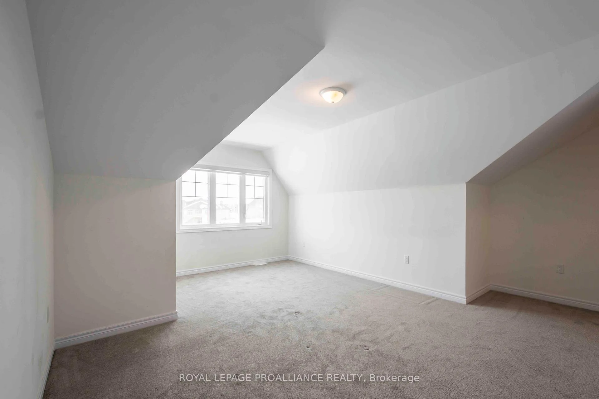 Photo 30 of 5 Waterview Court, Quinte West, Murray Ward — HOMEH