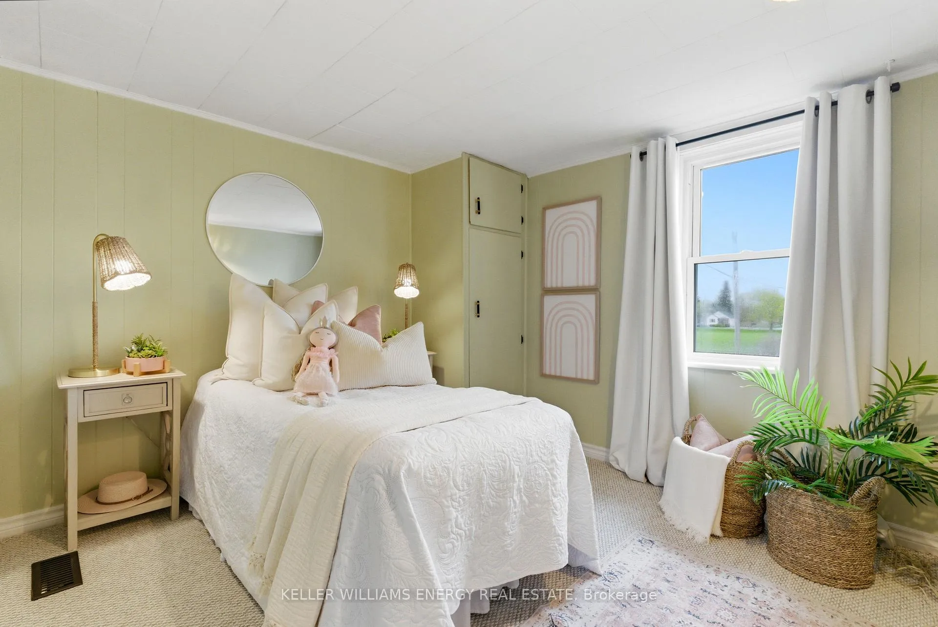 Photo 24 of 5 Ann Street, Clarington, Bowmanville — HOMEH