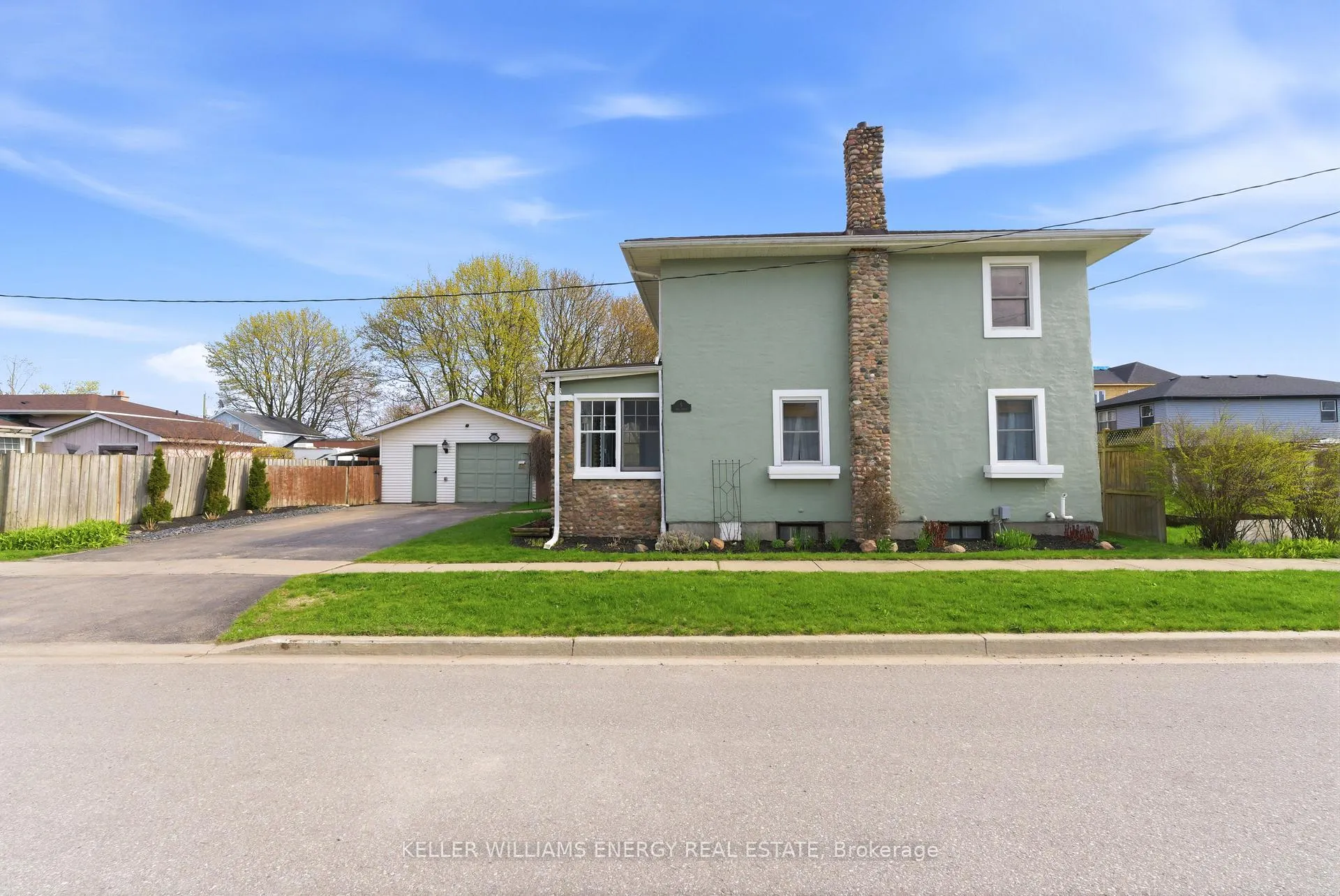 Photo 43 of 5 Ann Street, Clarington, Bowmanville — HOMEH