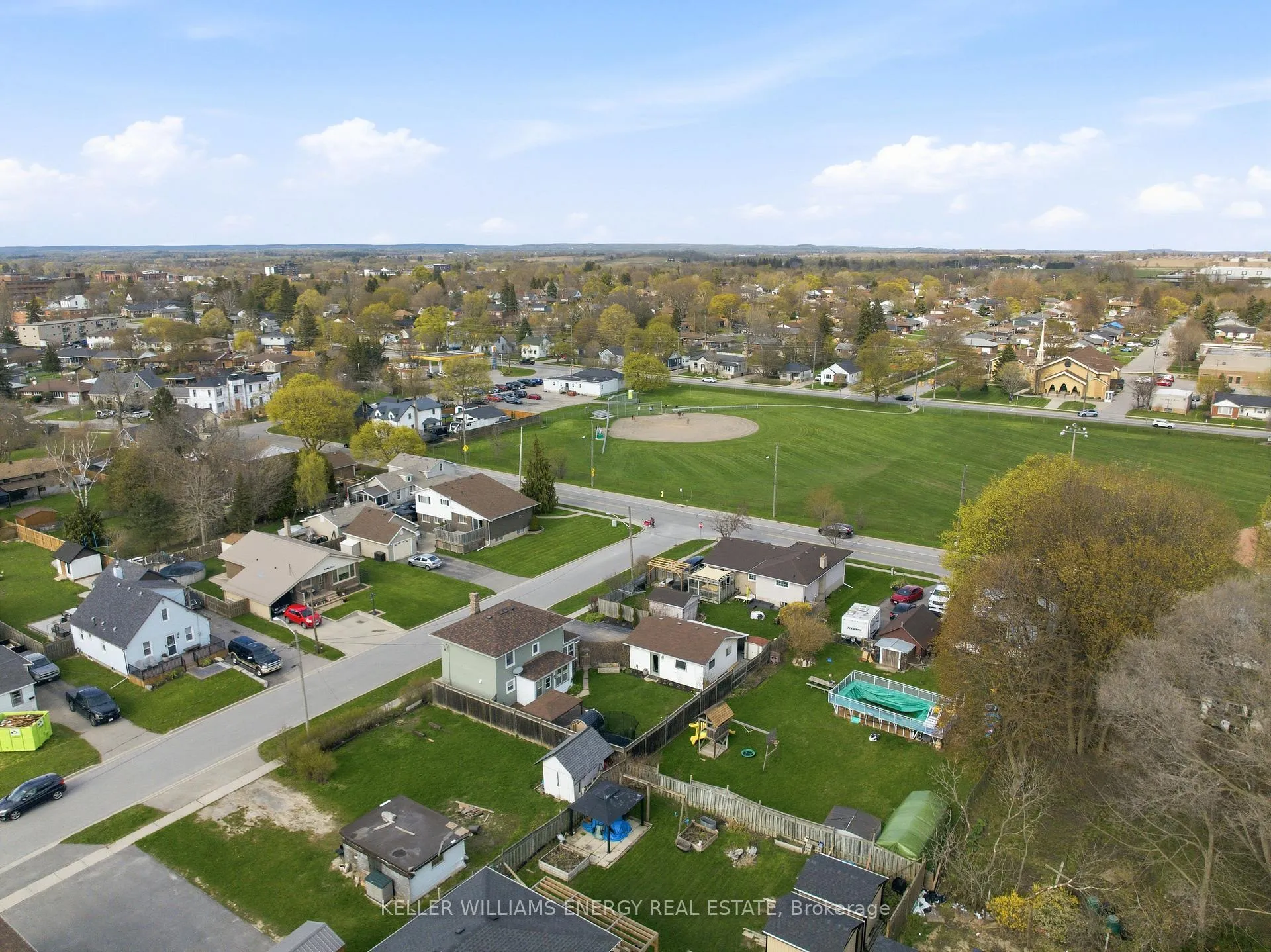 Photo 45 of 5 Ann Street, Clarington, Bowmanville — HOMEH