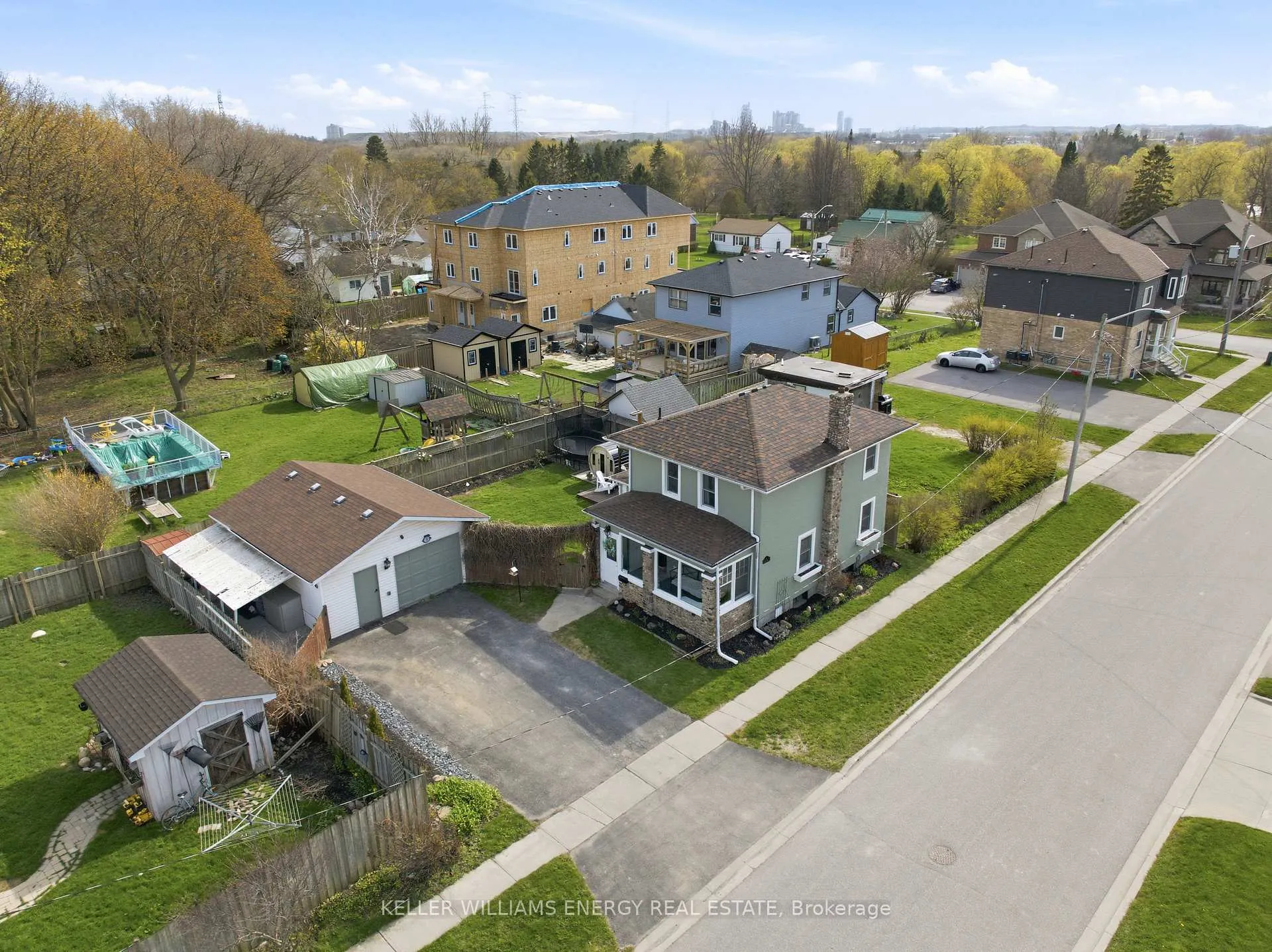 Photo 47 of 5 Ann Street, Clarington, Bowmanville — HOMEH