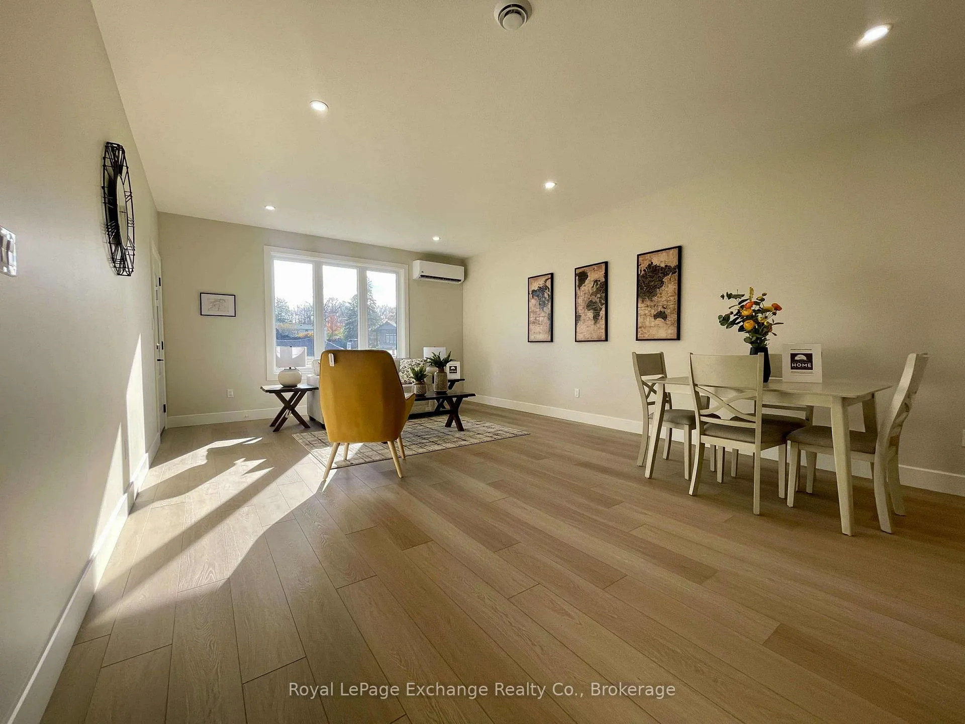 Photo 4 of 16 Mercedes Crescent N, Kincardine — HOMEH