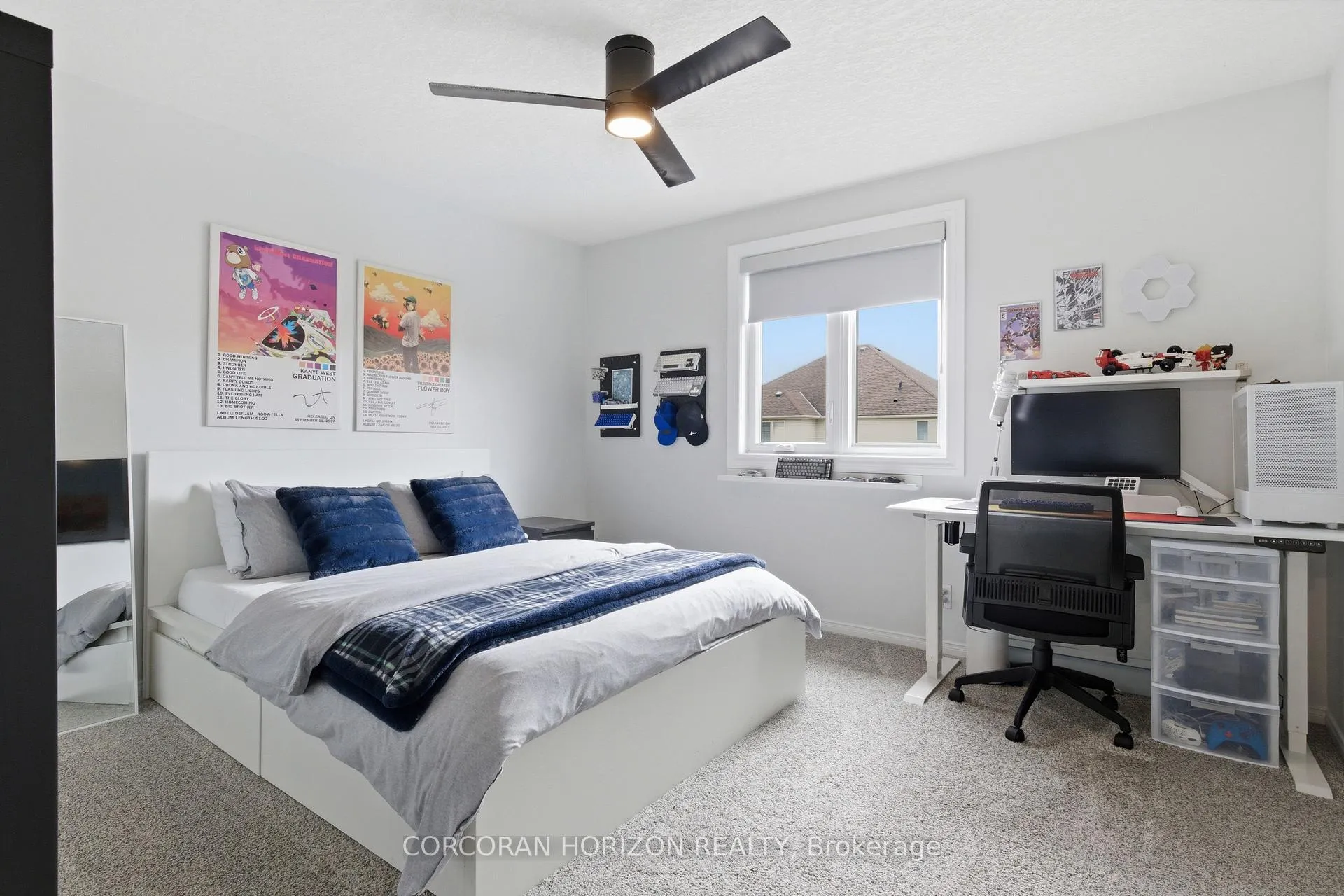 Photo 20 of 309 Schooner Crescent, Waterloo — HOMEH