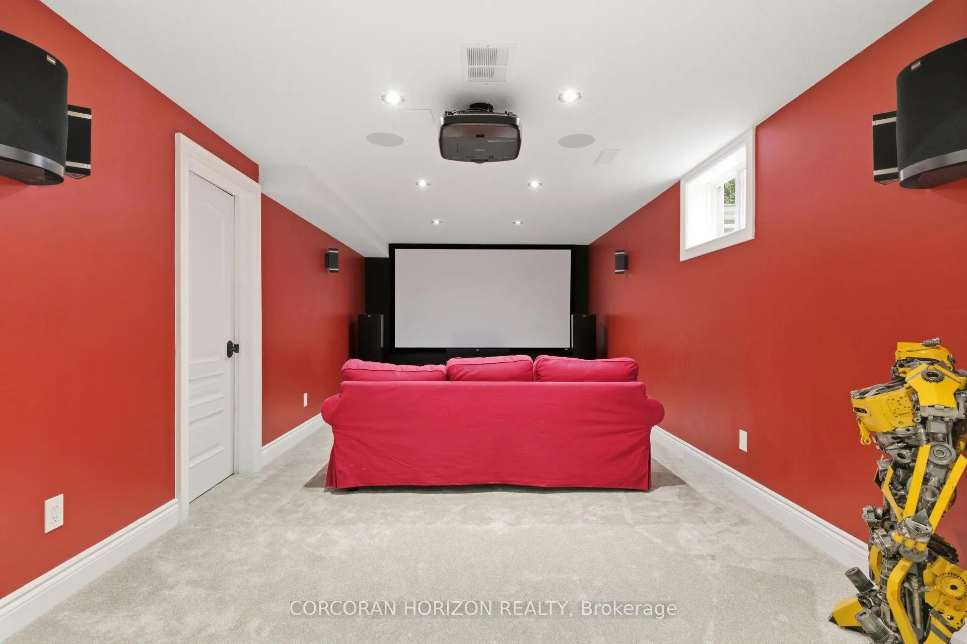 Photo 29 of 309 Schooner Crescent, Waterloo — HOMEH