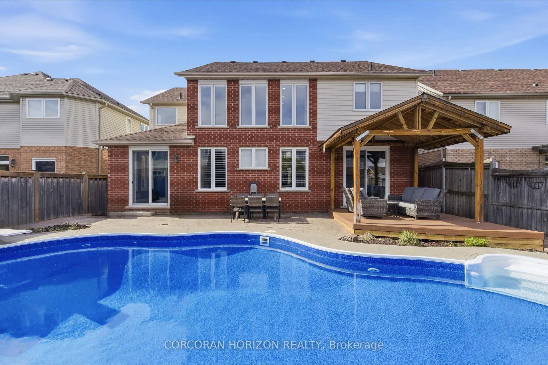 Photo 34 of 309 Schooner Crescent, Waterloo — HOMEH