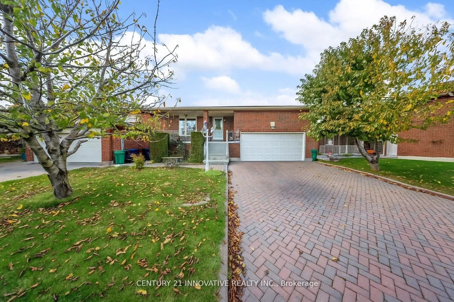 Photo 1 of 816 Willowbank Trail, Mississauga, Rathwood — HOMEH