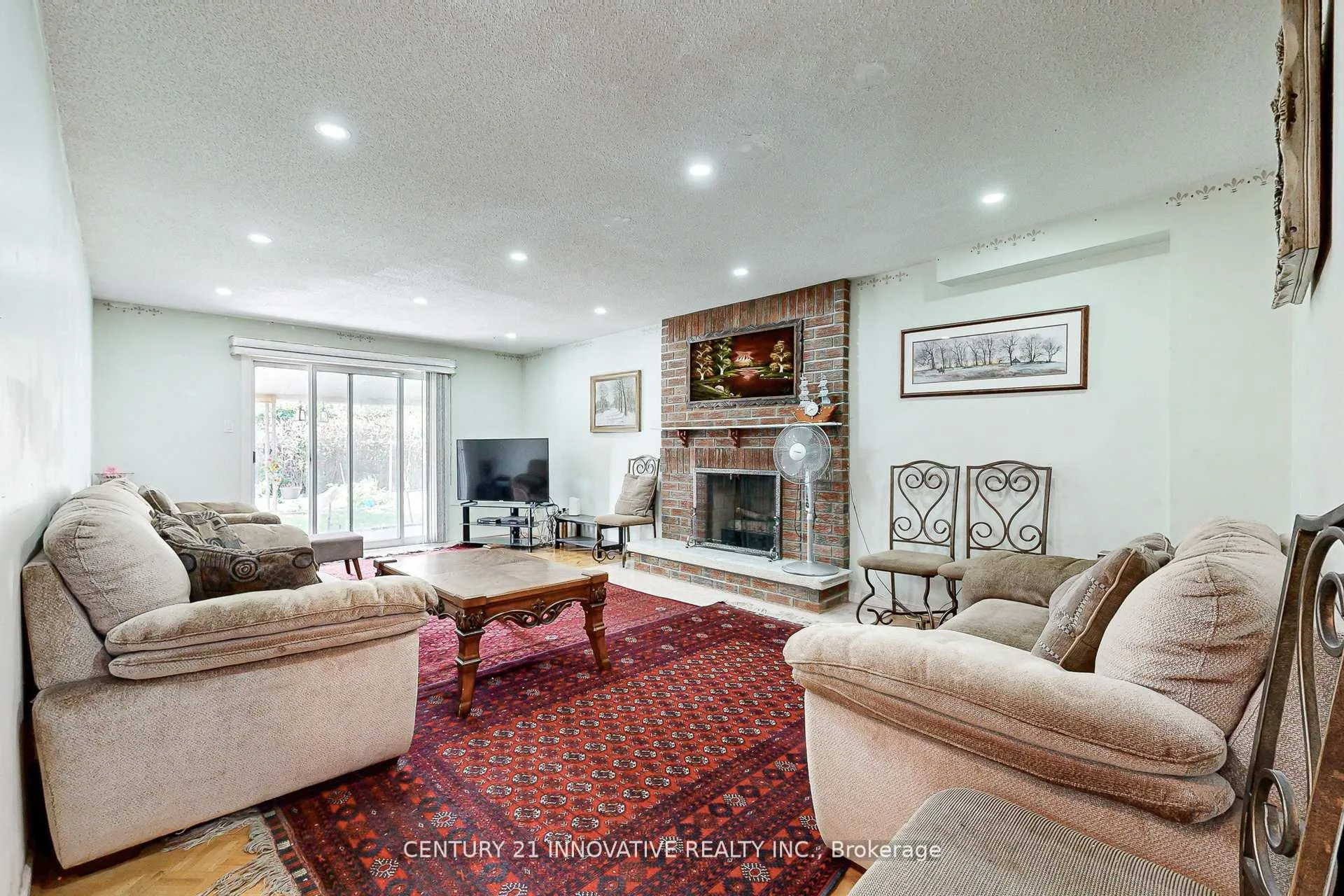 Photo 14 of 816 Willowbank Trail, Mississauga, Rathwood — HOMEH