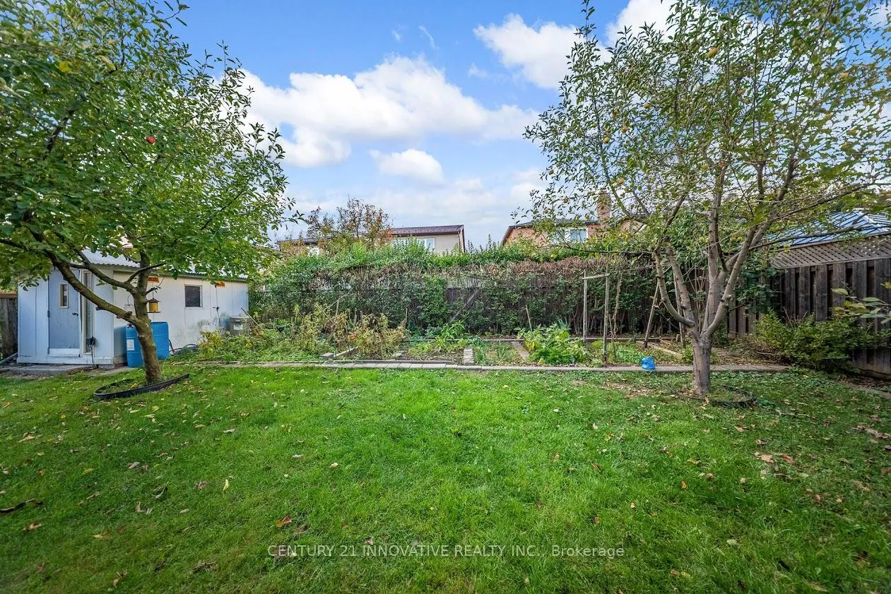 Photo 32 of 816 Willowbank Trail, Mississauga, Rathwood — HOMEH