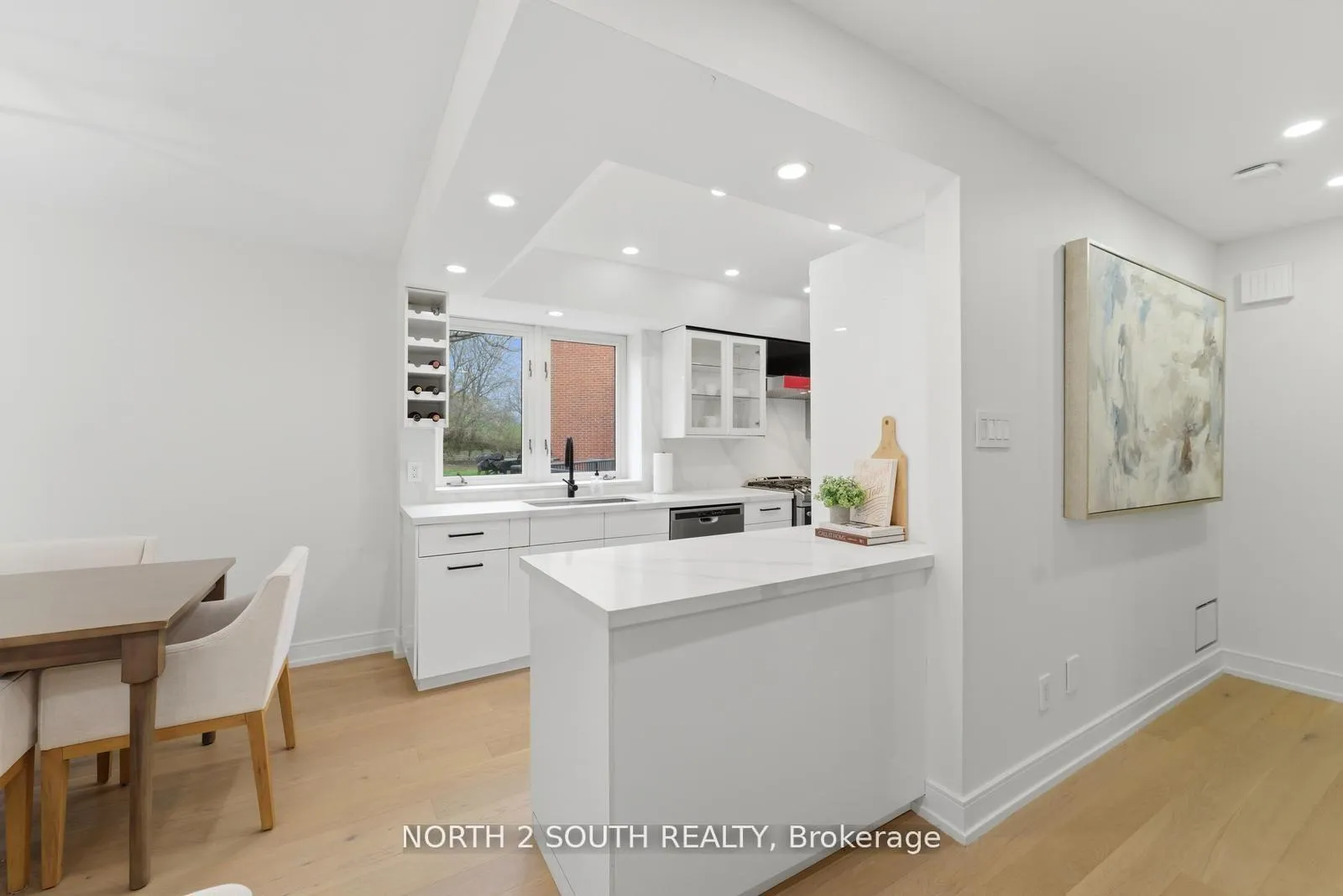 Photo 14 of Unit TH 23, 100 Arbors Lane, Vaughan, West Woodbridge — HOMEH