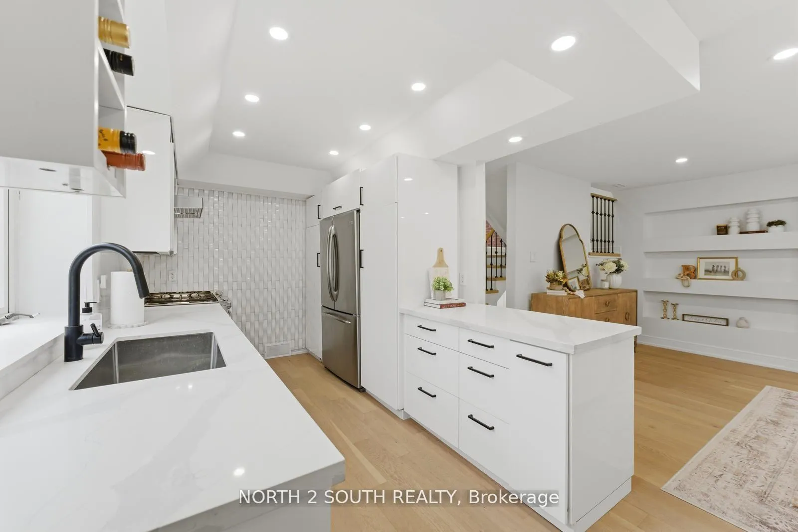 Photo 16 of Unit TH 23, 100 Arbors Lane, Vaughan, West Woodbridge — HOMEH