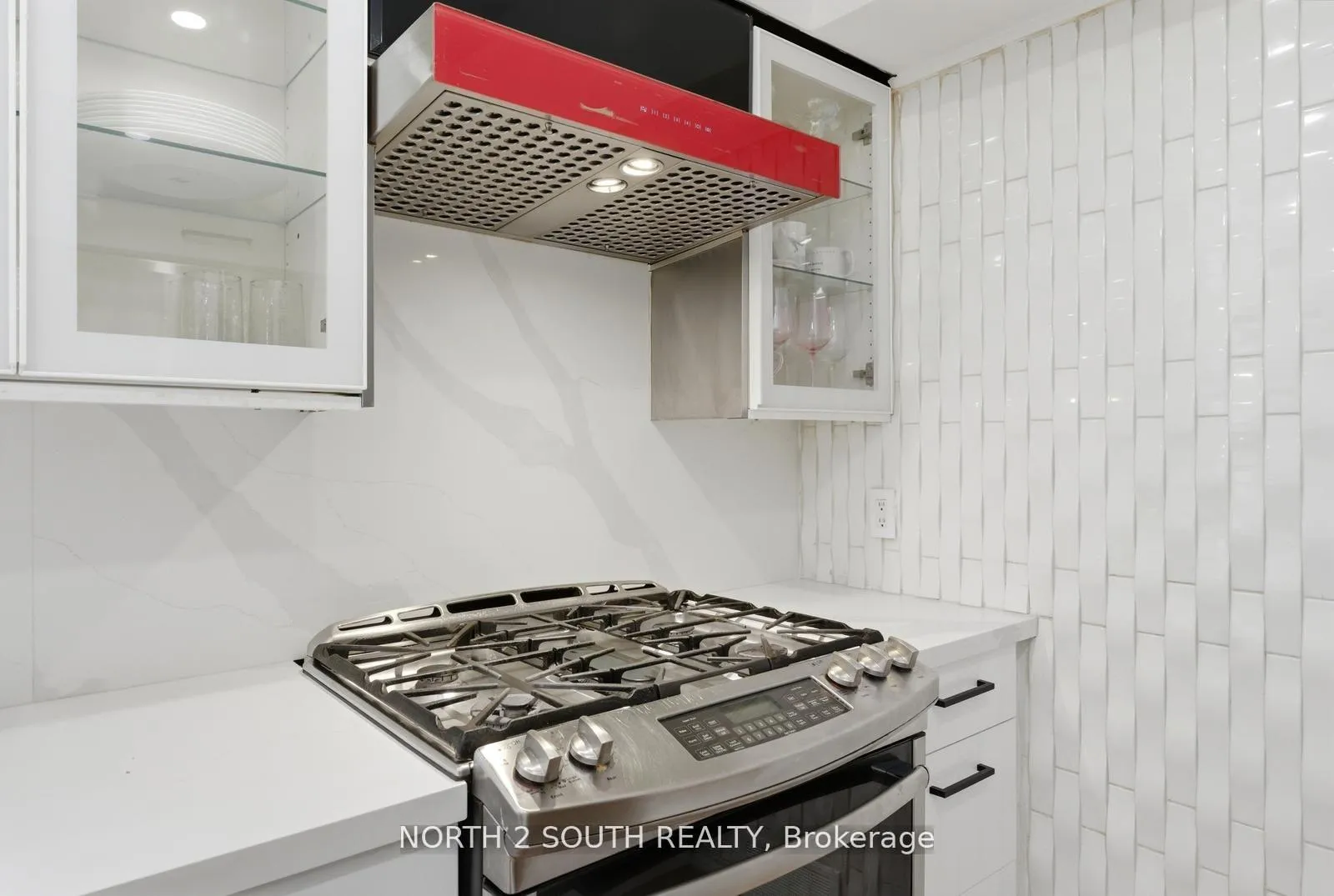 Photo 20 of Unit TH 23, 100 Arbors Lane, Vaughan, West Woodbridge — HOMEH