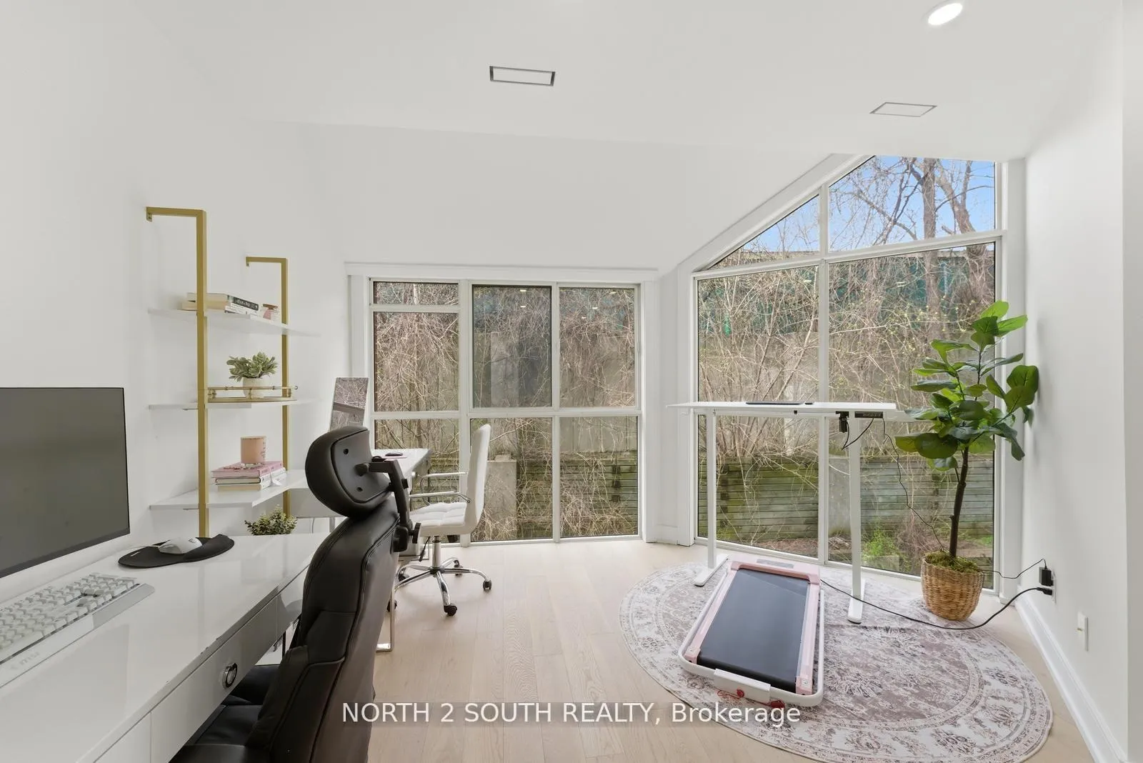 Photo 30 of Unit TH 23, 100 Arbors Lane, Vaughan, West Woodbridge — HOMEH