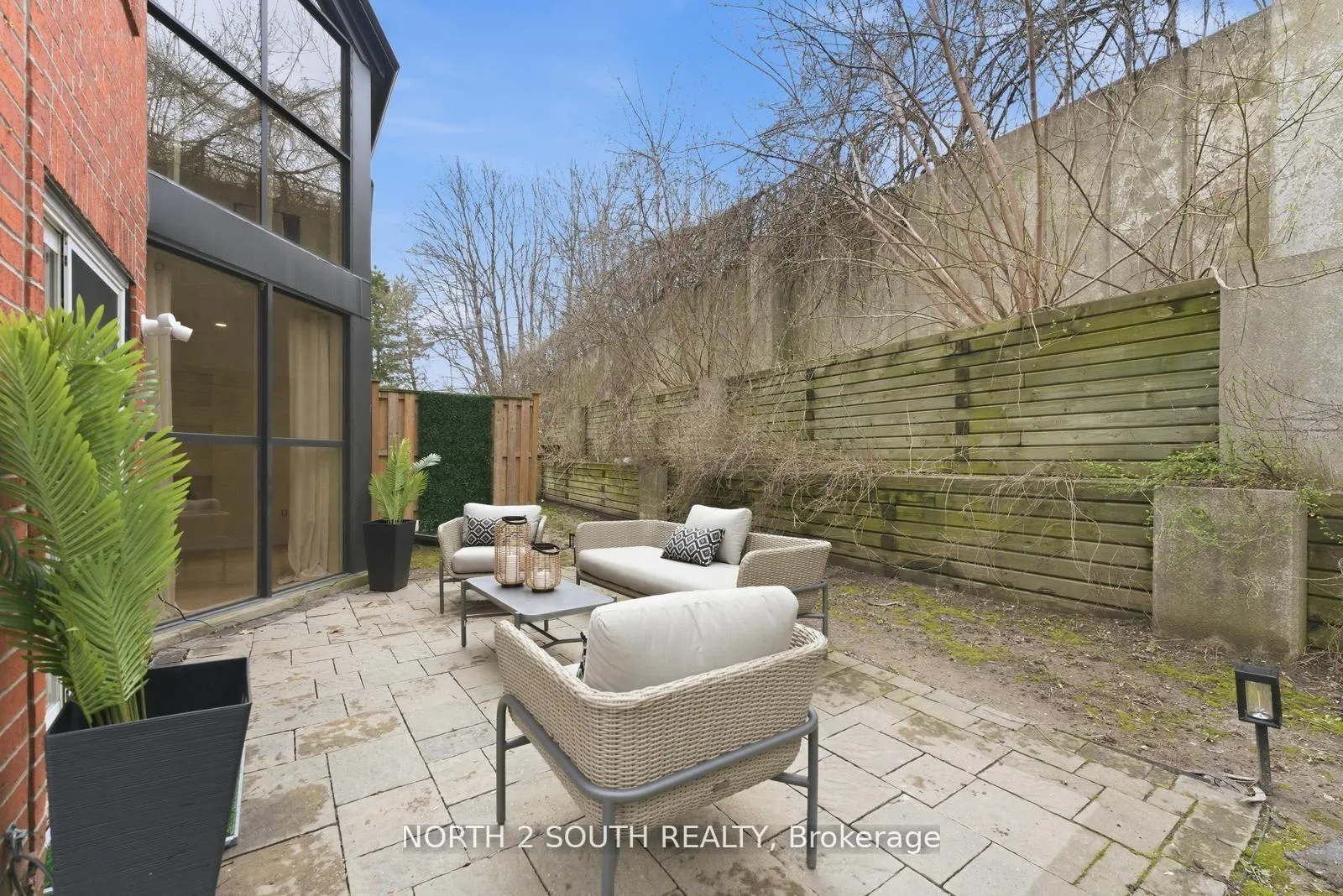 Photo 40 of Unit TH 23, 100 Arbors Lane, Vaughan, West Woodbridge — HOMEH