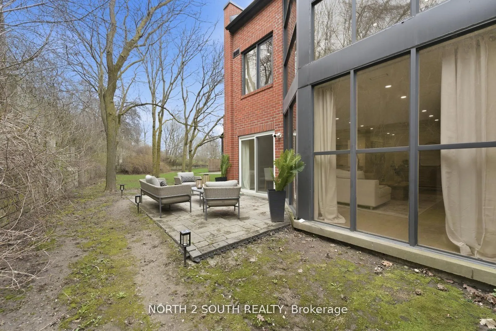 Photo 41 of Unit TH 23, 100 Arbors Lane, Vaughan, West Woodbridge — HOMEH