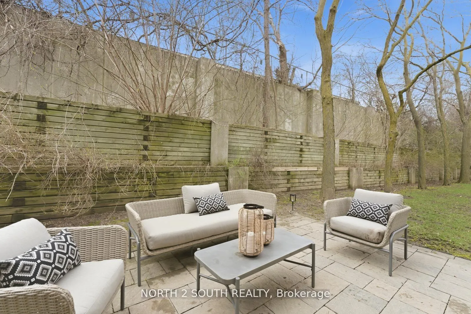 Photo 43 of Unit TH 23, 100 Arbors Lane, Vaughan, West Woodbridge — HOMEH