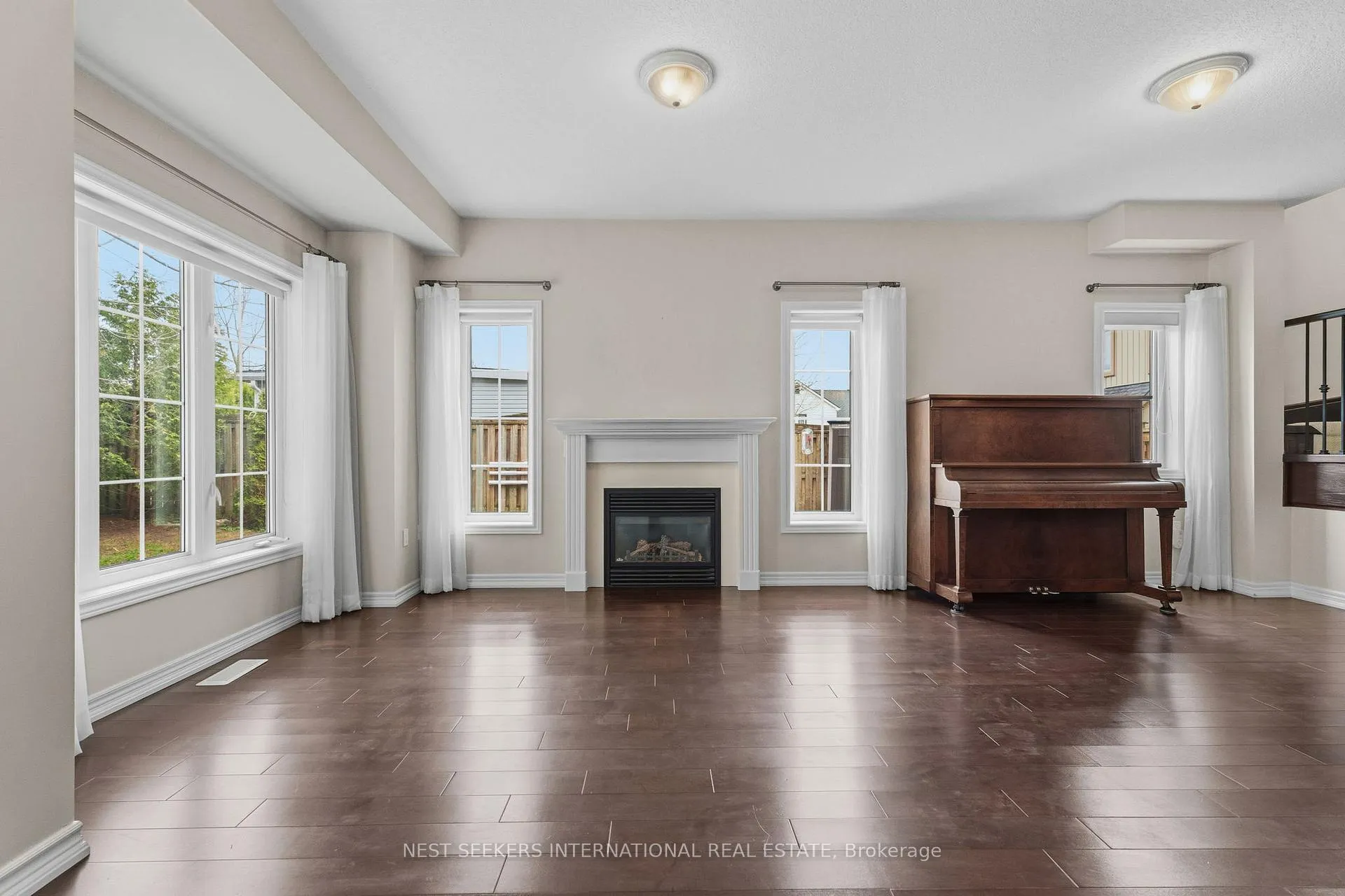 Photo 14 of Unit 11, 188 Coldwater Road, Orillia — HOMEH