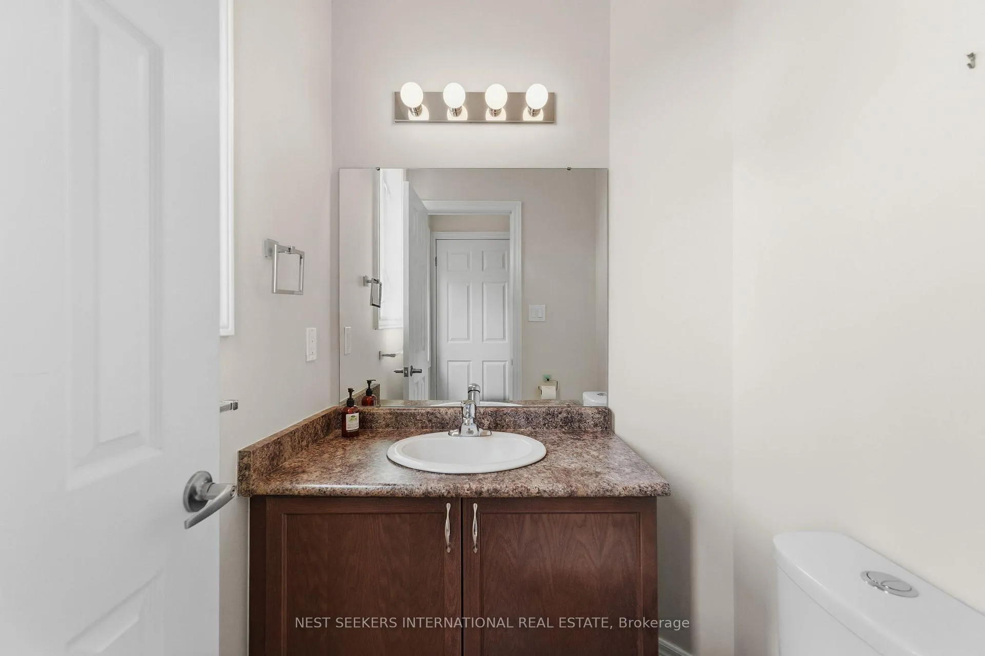 Photo 19 of Unit 11, 188 Coldwater Road, Orillia — HOMEH