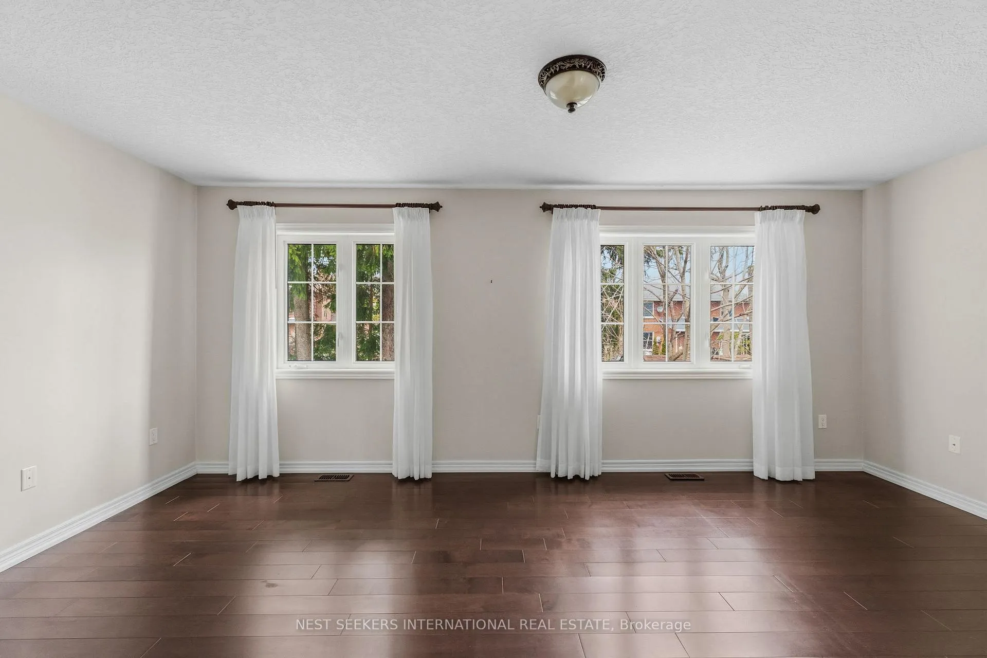 Photo 30 of Unit 11, 188 Coldwater Road, Orillia — HOMEH