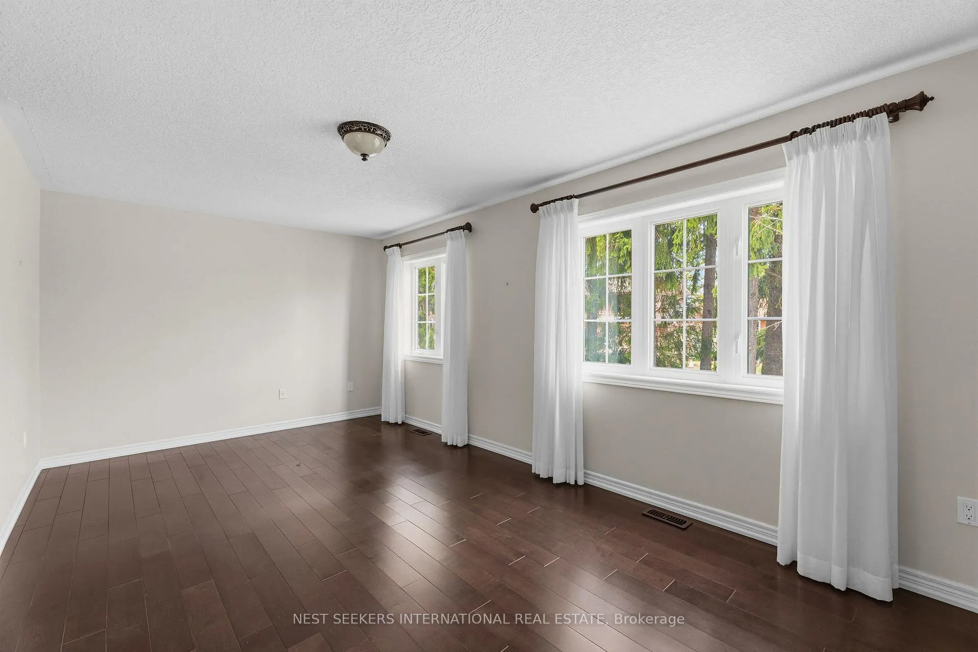 Photo 32 of Unit 11, 188 Coldwater Road, Orillia — HOMEH