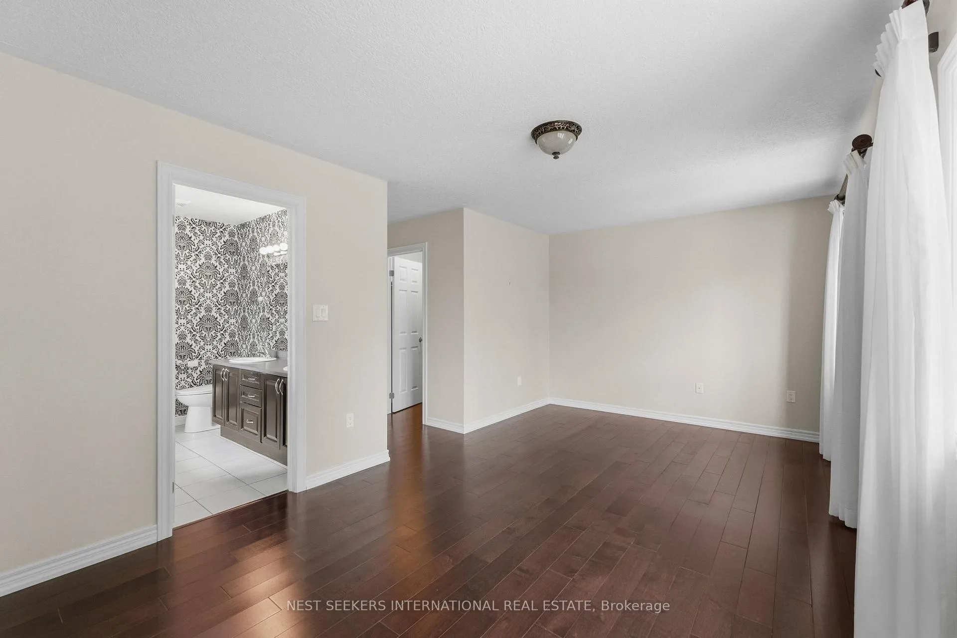 Photo 34 of Unit 11, 188 Coldwater Road, Orillia — HOMEH