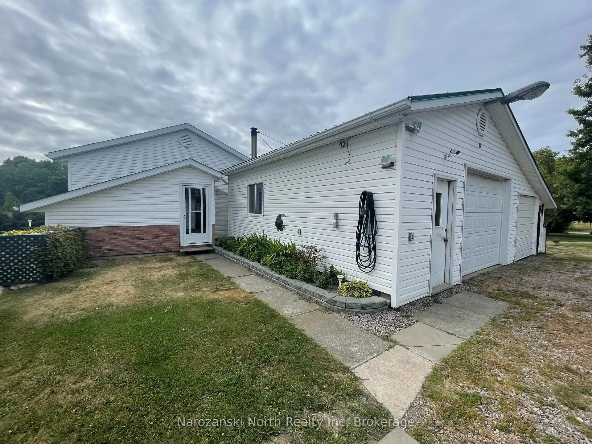 Photo 31 of 15 Monetville Road, French River — HOMEH