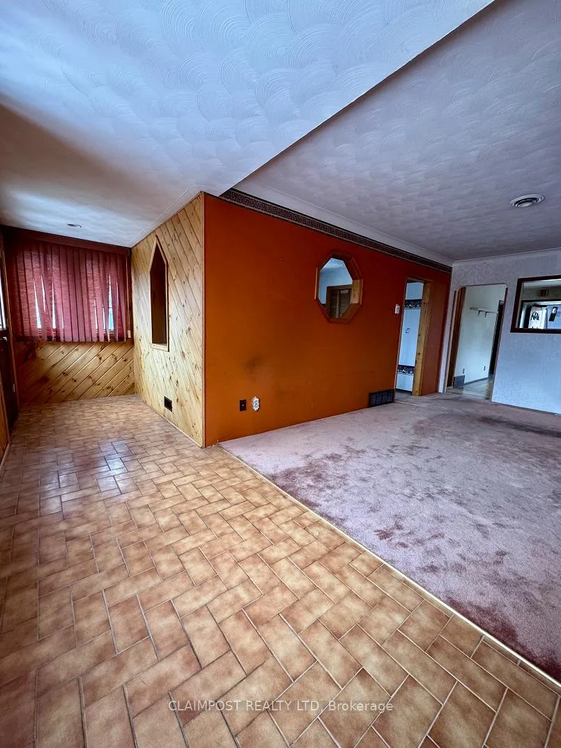Photo 3 of 108 Crescent Avenue, Timmins, TM - TNW - Algonquin to Jubilee — HOMEH