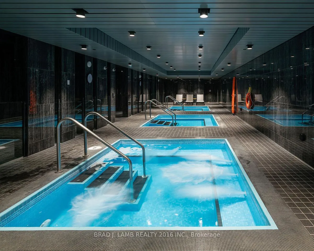 Photo 16 of Unit 605, 2221 Yonge Street, Toronto, Mount Pleasant West — HOMEH