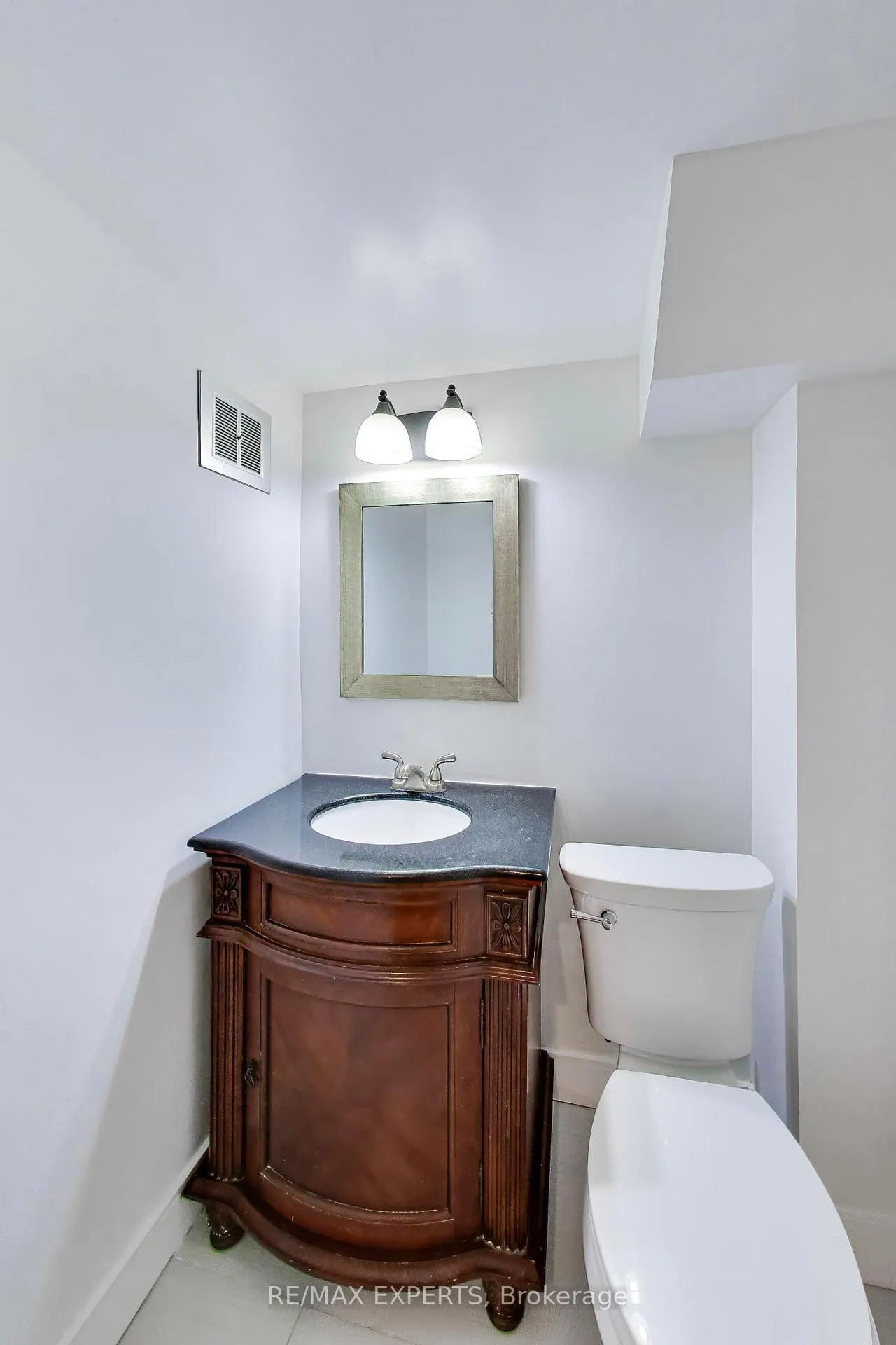 Photo 37 of 26 Pinedale Drive, Kitchener — HOMEH