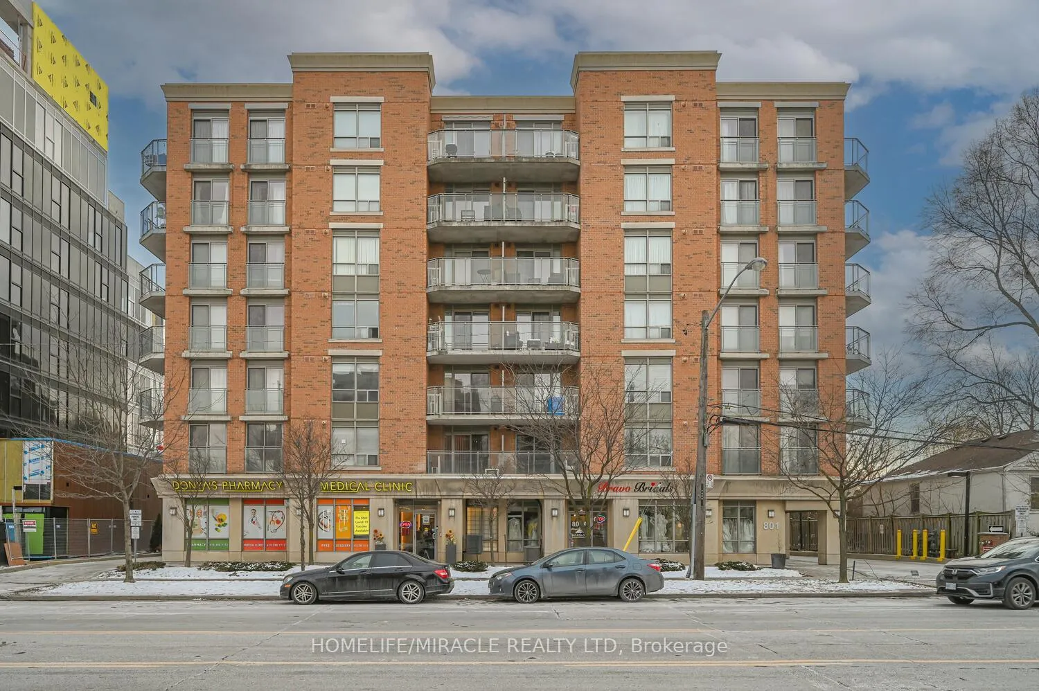 Front of Unit 608, 801 Sheppard Avenue W
