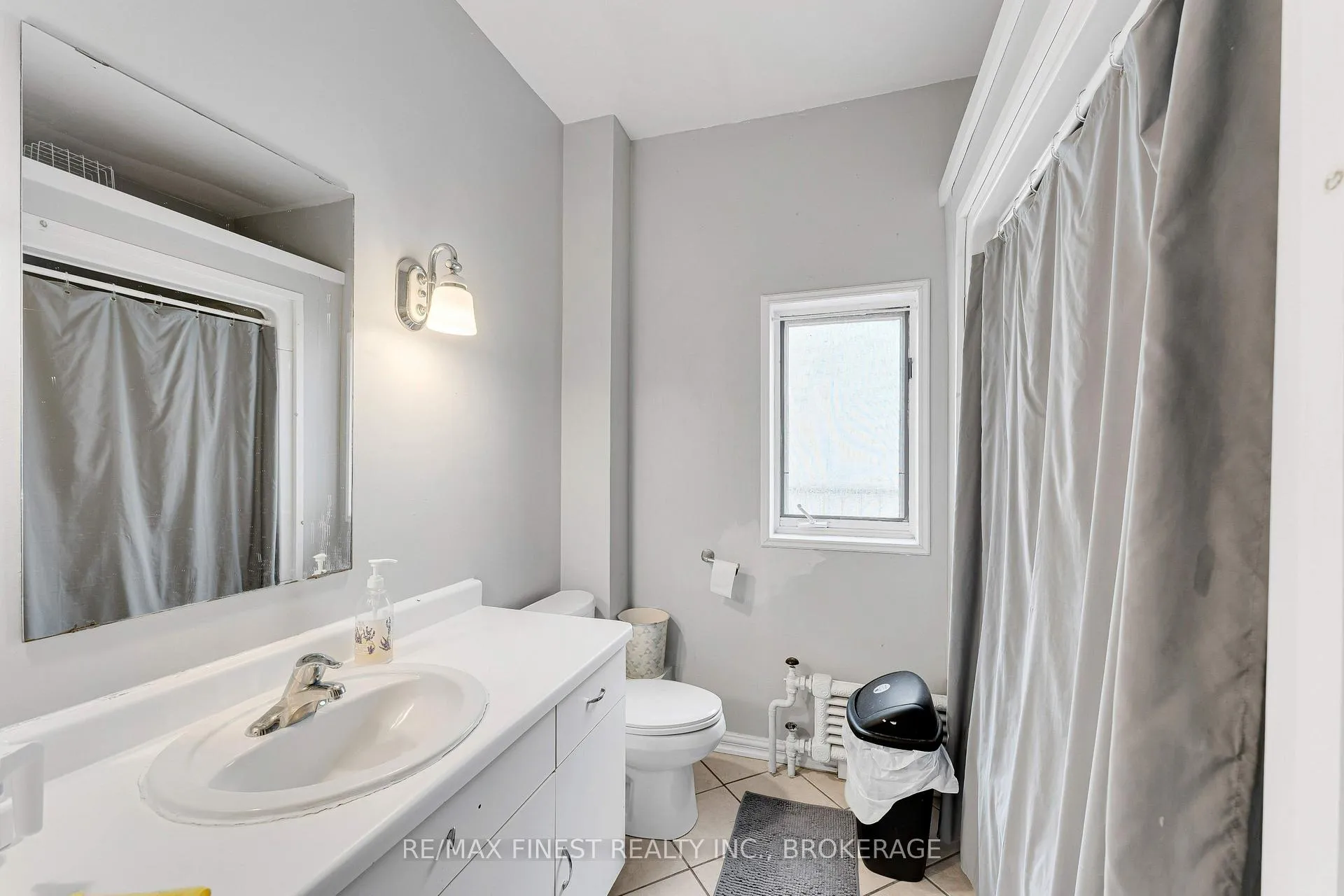 Photo 16 of 242 Brock Street, Kingston, Central City East — HOMEH