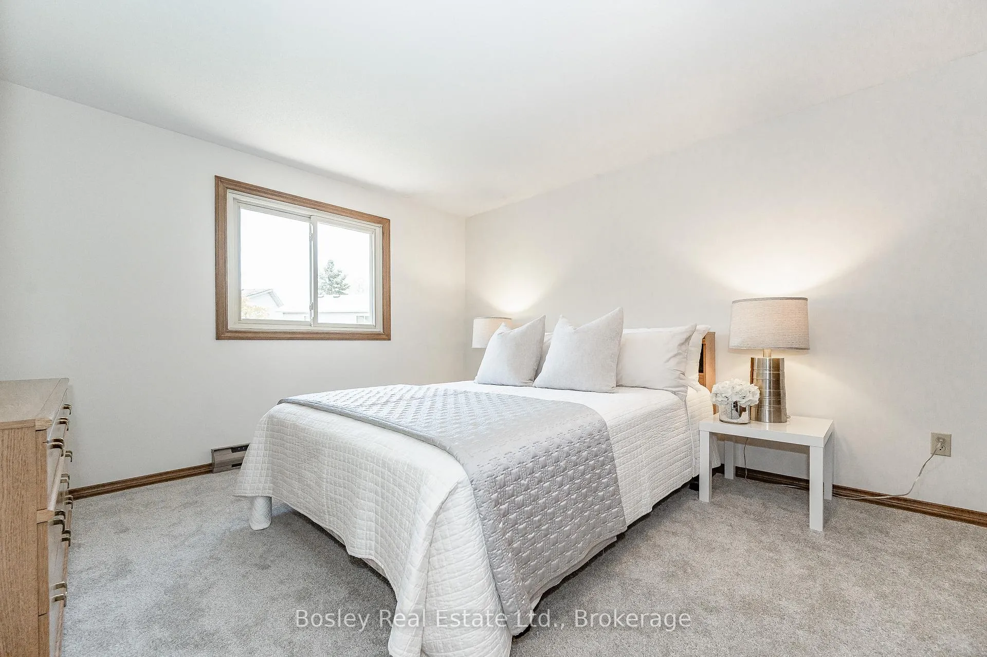 Photo 19 of 54 Koch Drive, Guelph, Kortright West — HOMEH