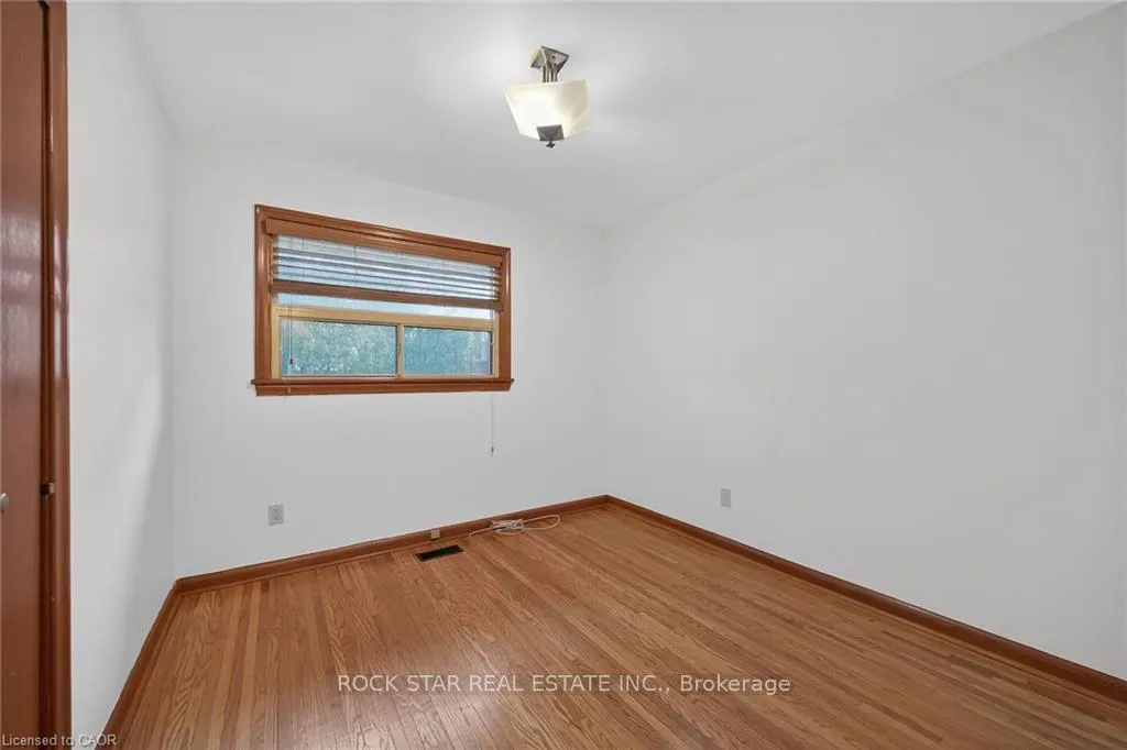 Photo 13 of 134 West 28th Street, Hamilton, Westcliffe — HOMEH