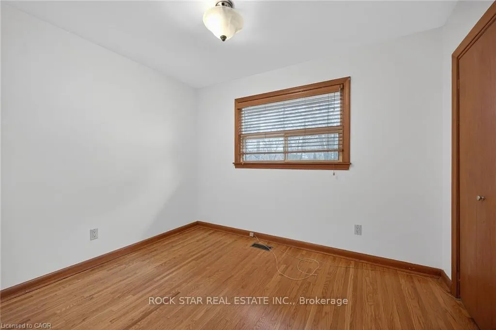 Photo 15 of 134 West 28th Street, Hamilton, Westcliffe — HOMEH