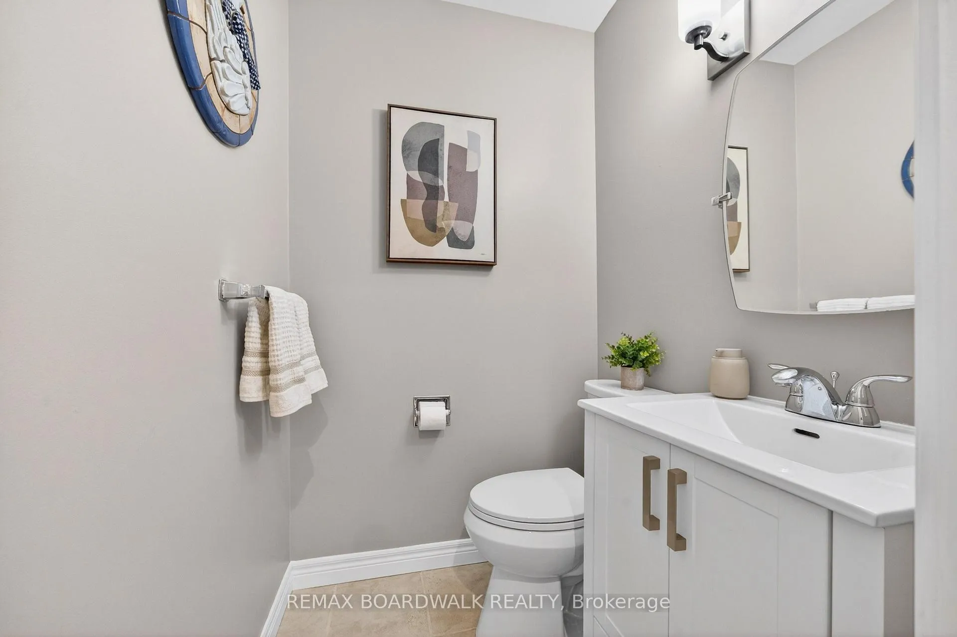 Photo 23 of 127 Margaret Anne Drive, Ottawa, Huntley Ward (South East) — HOMEH