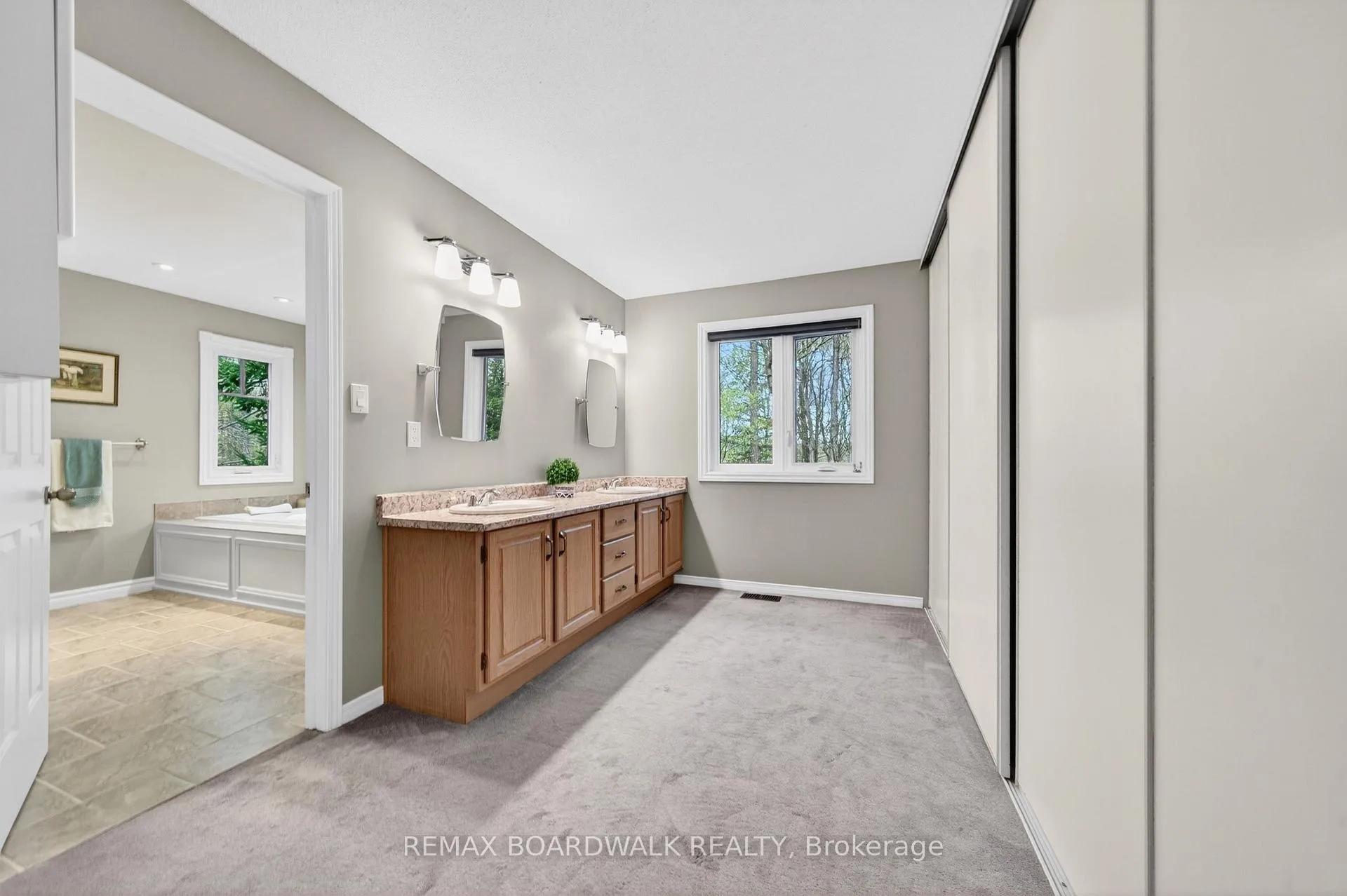 Photo 30 of 127 Margaret Anne Drive, Ottawa, Huntley Ward (South East) — HOMEH