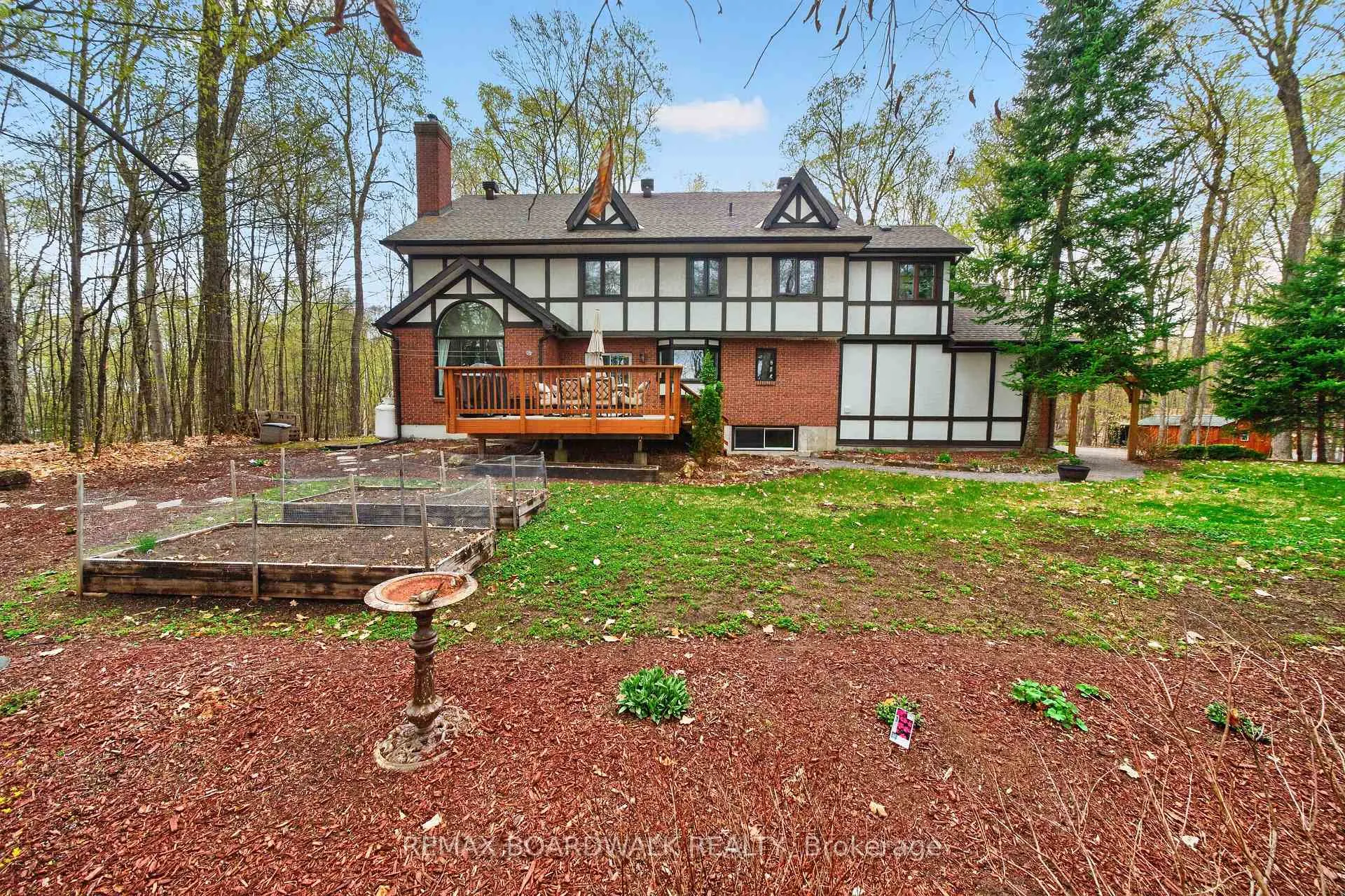 Photo 47 of 127 Margaret Anne Drive, Ottawa, Huntley Ward (South East) — HOMEH