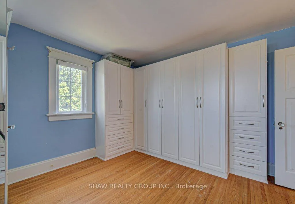 Photo 21 of 2023 Coronation Avenue, Cambridge, Lang's Farm — HOMEH