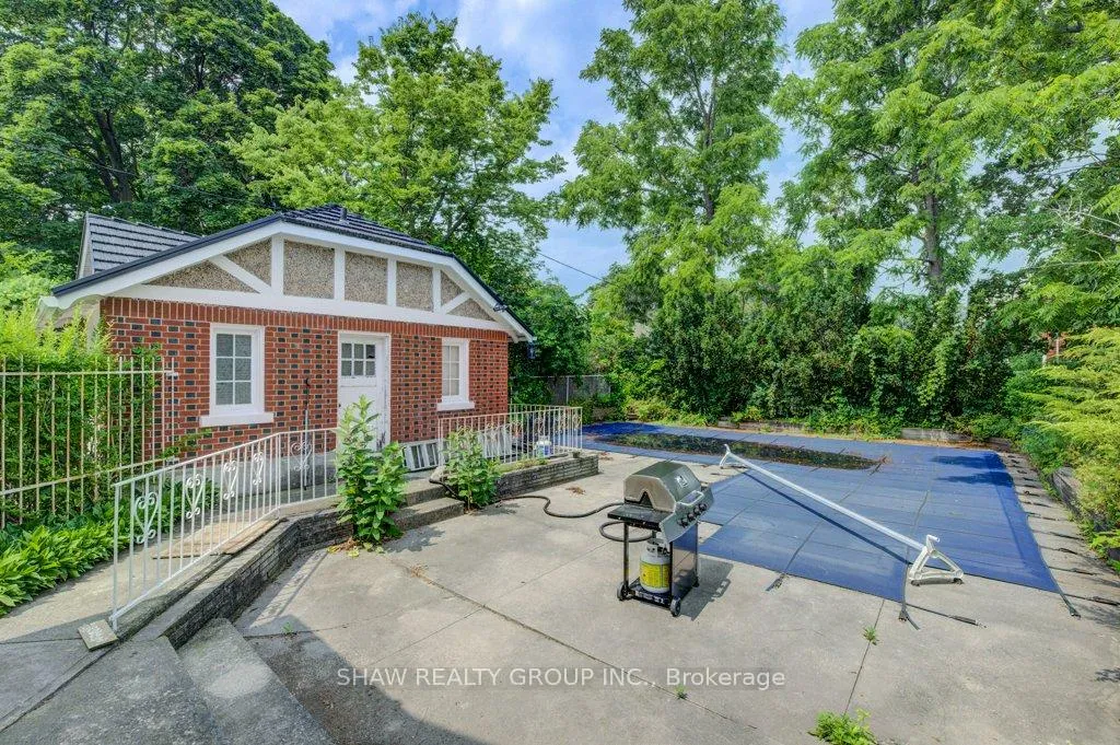 Photo 41 of 2023 Coronation Avenue, Cambridge, Lang's Farm — HOMEH